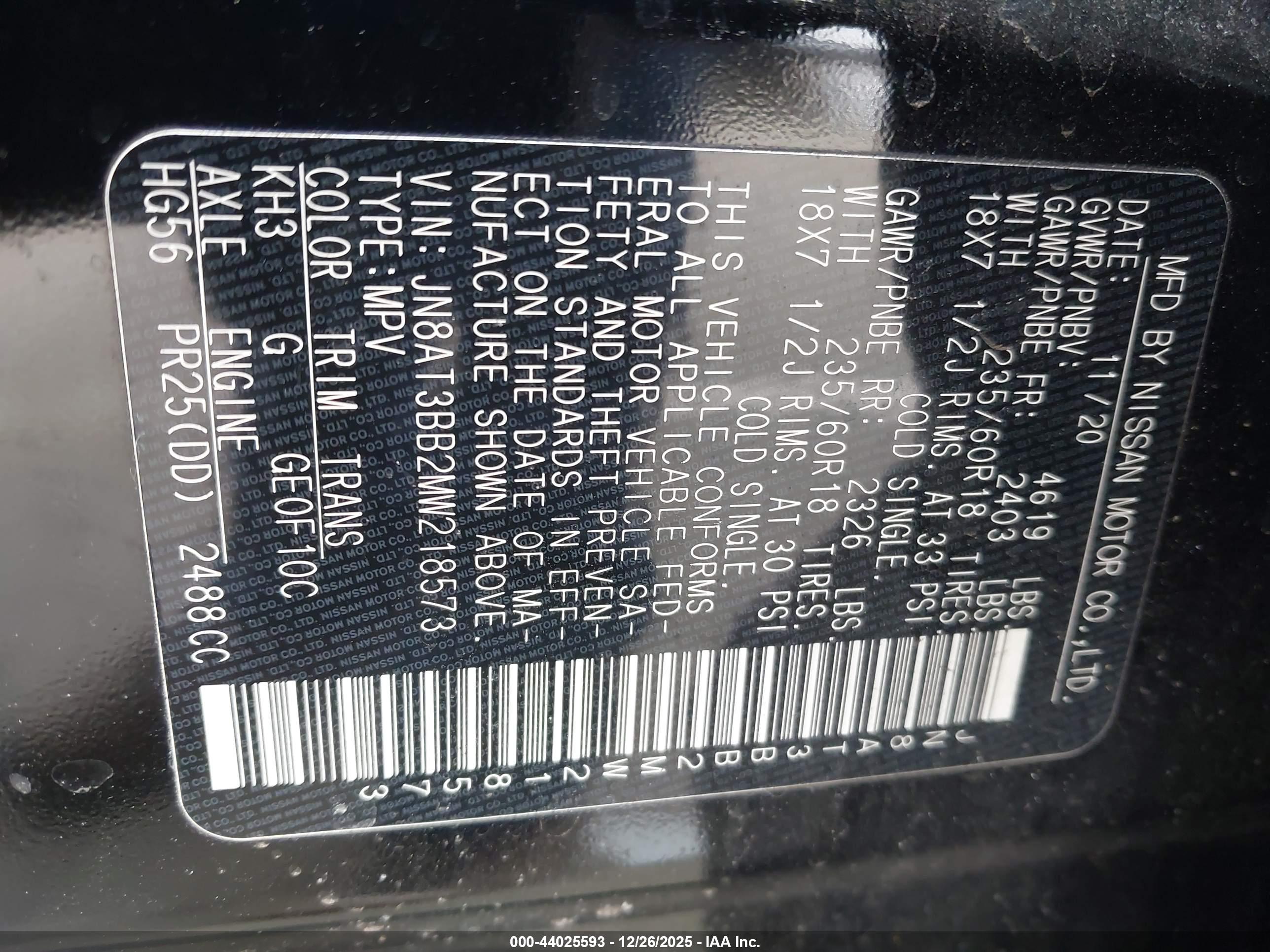 NISSAN ROGUE image 9