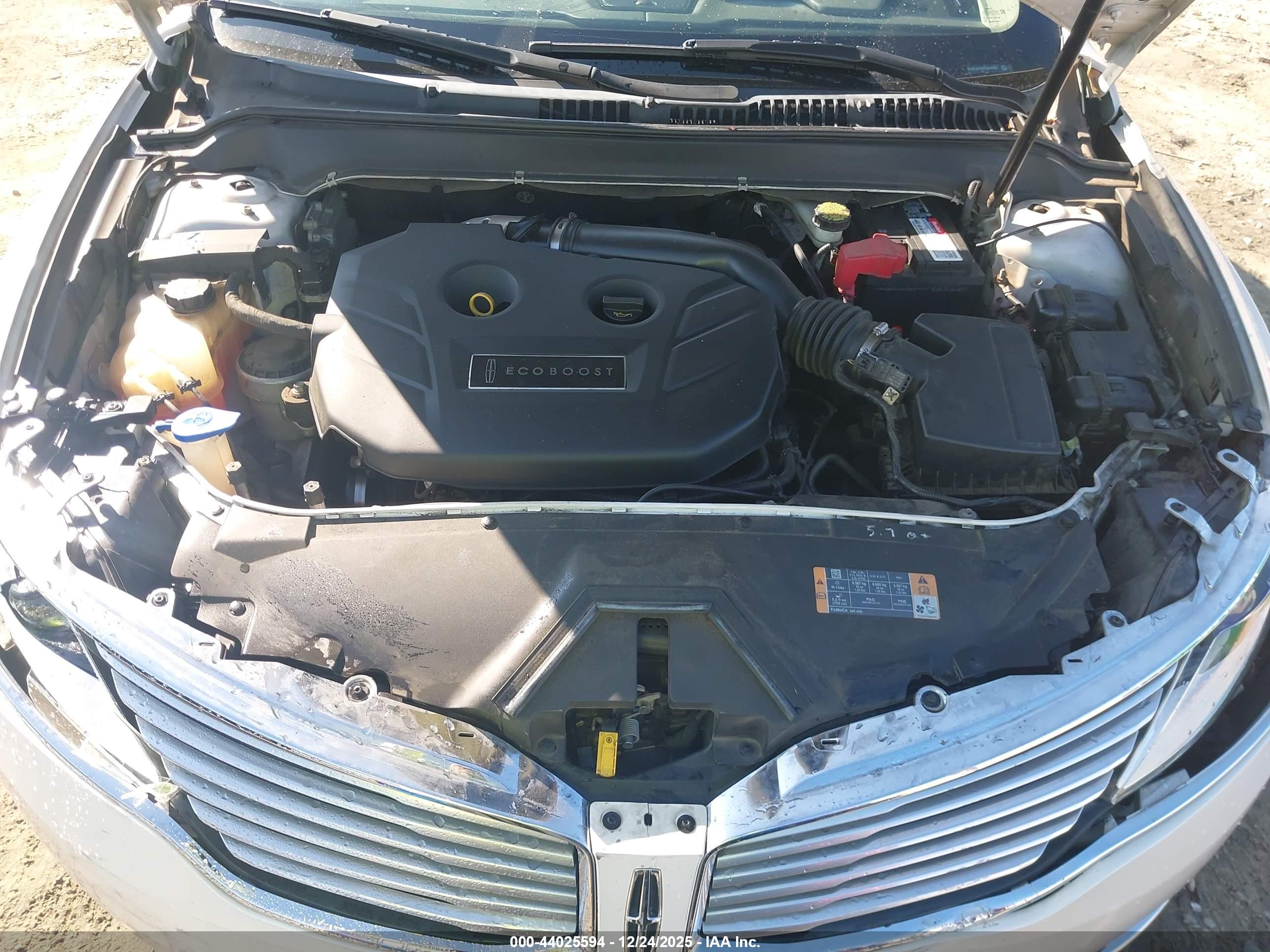 LINCOLN MKZ image 10