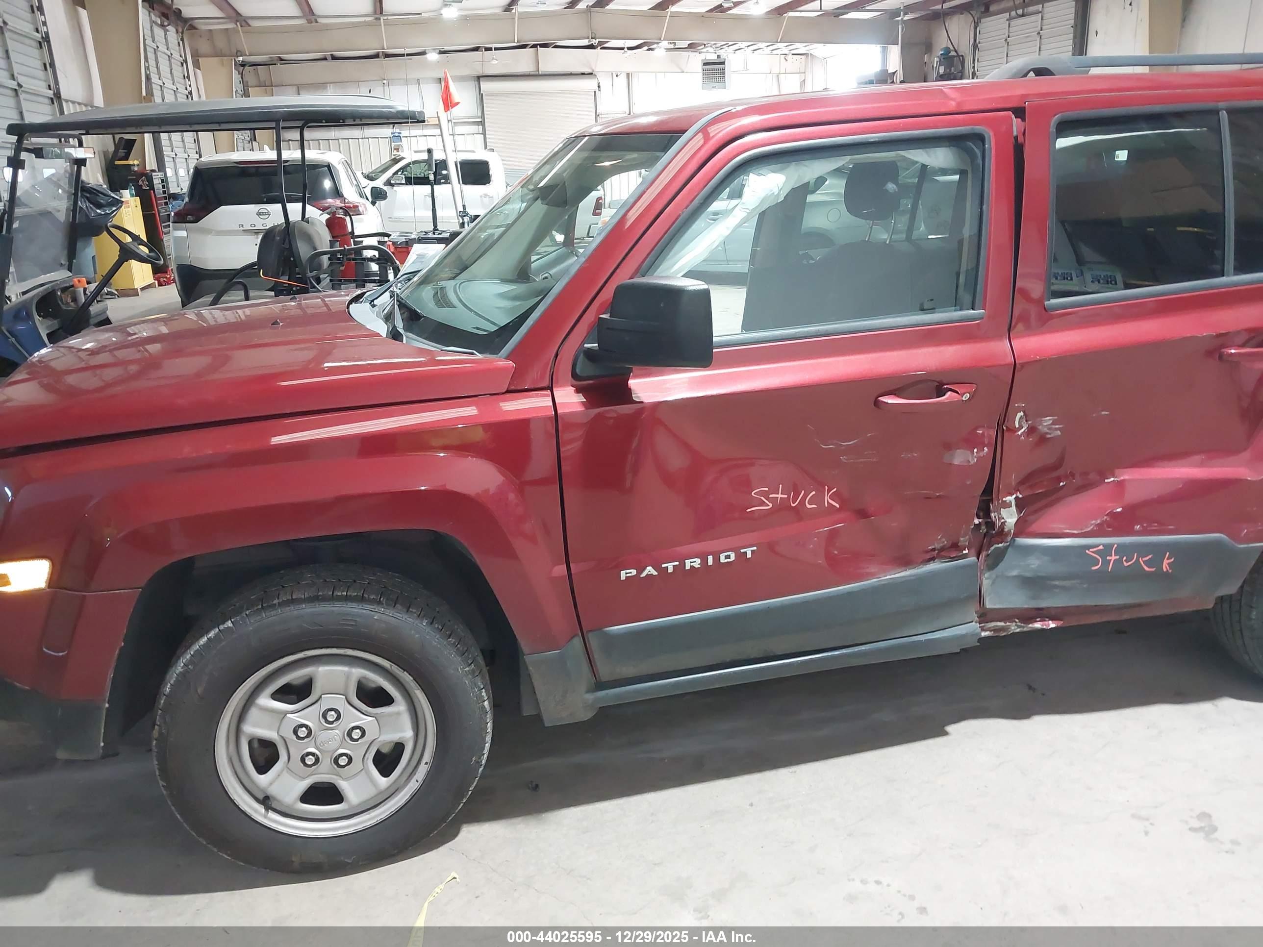 JEEP PATRIOT image 6