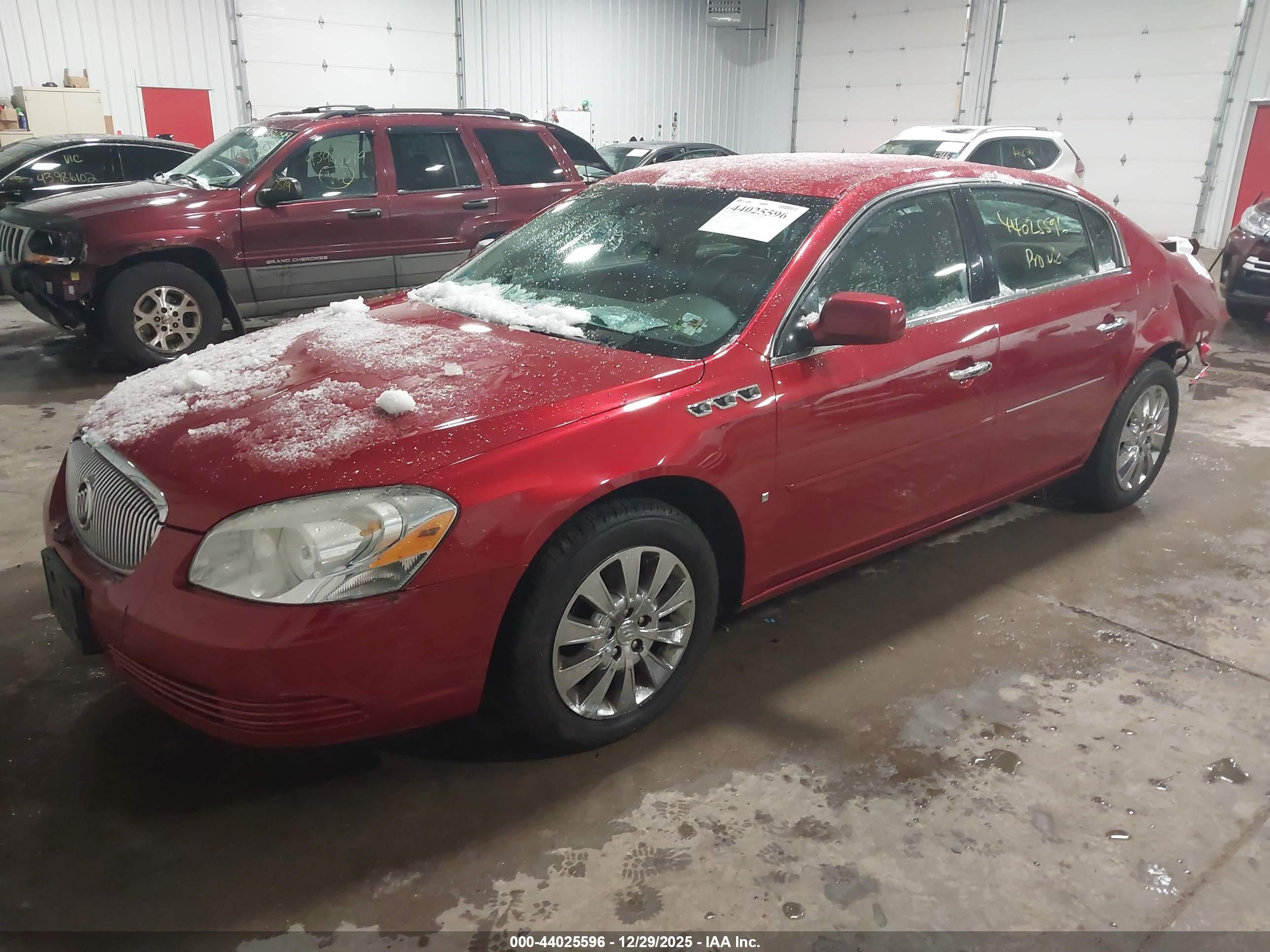 BUICK LUCERNE image 2