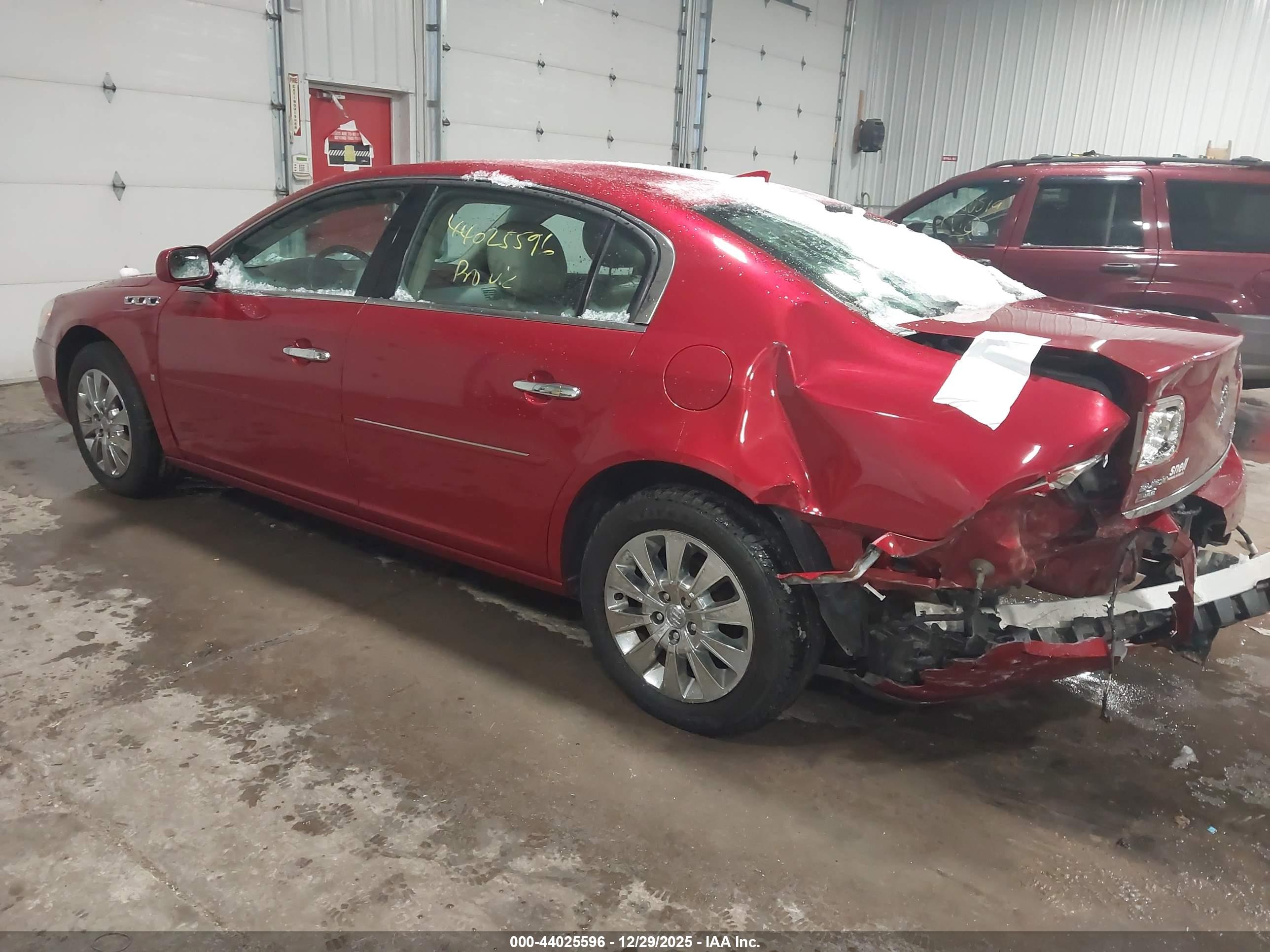 BUICK LUCERNE image 3