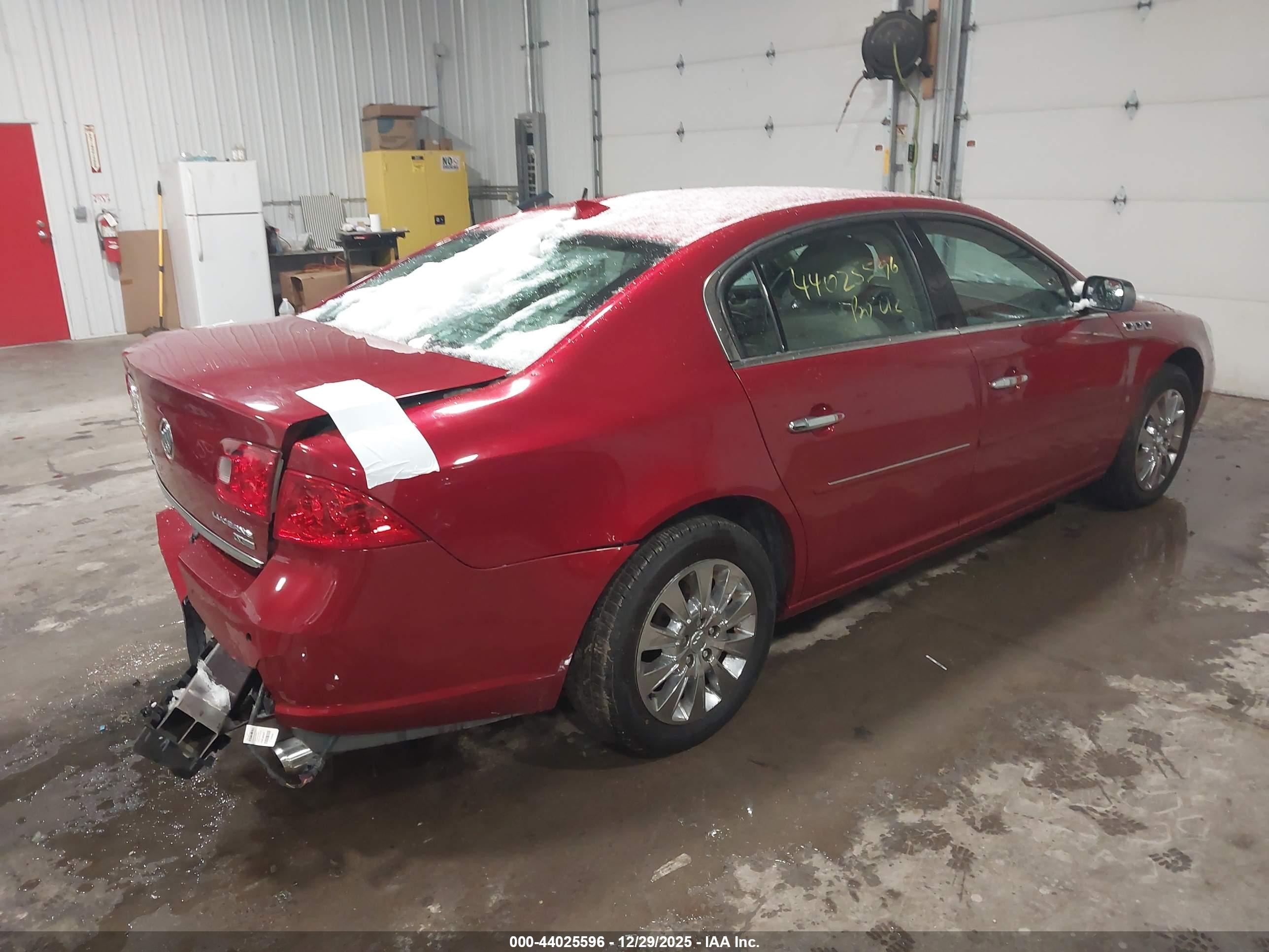 BUICK LUCERNE image 4