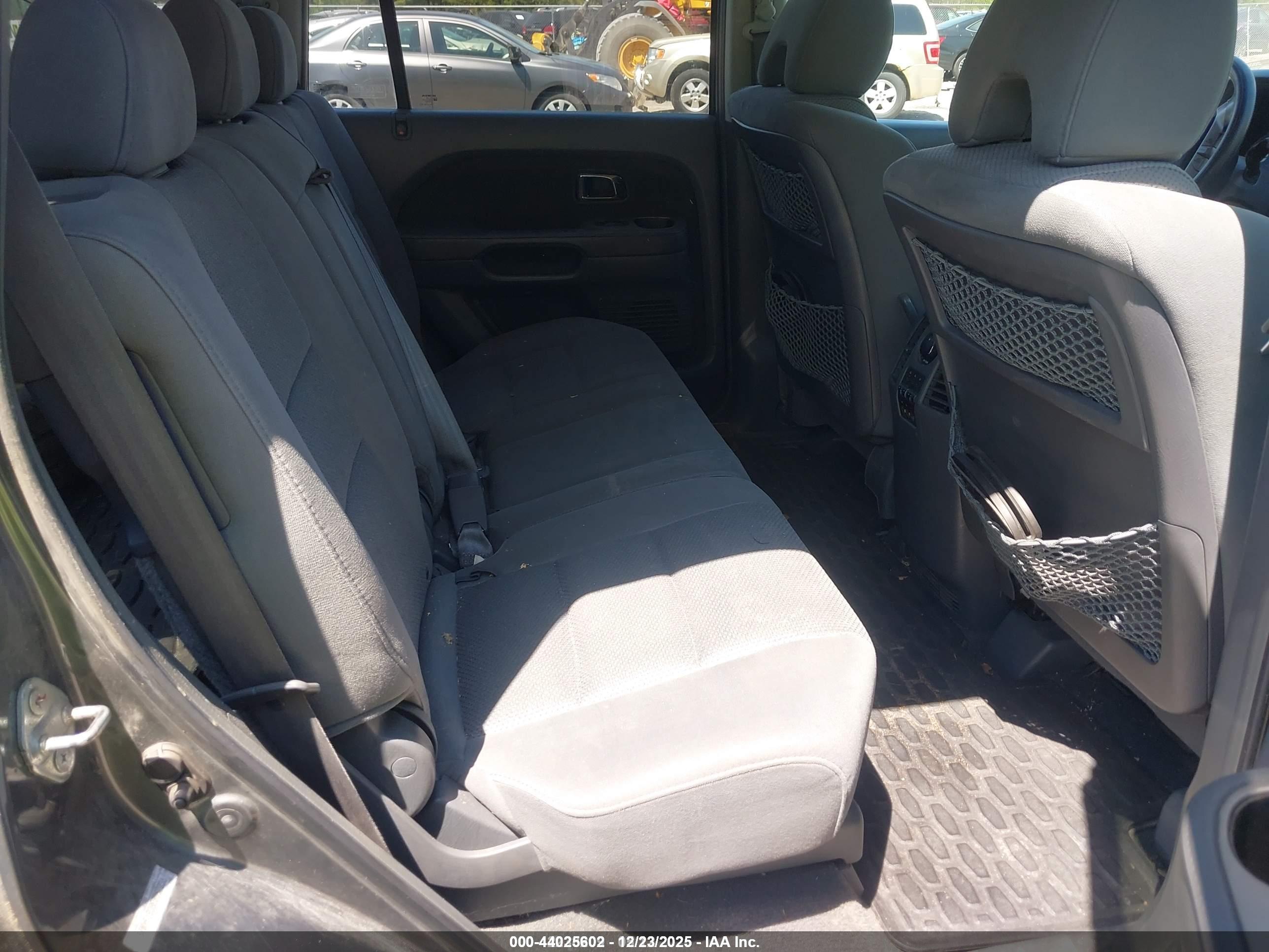HONDA PILOT image 8