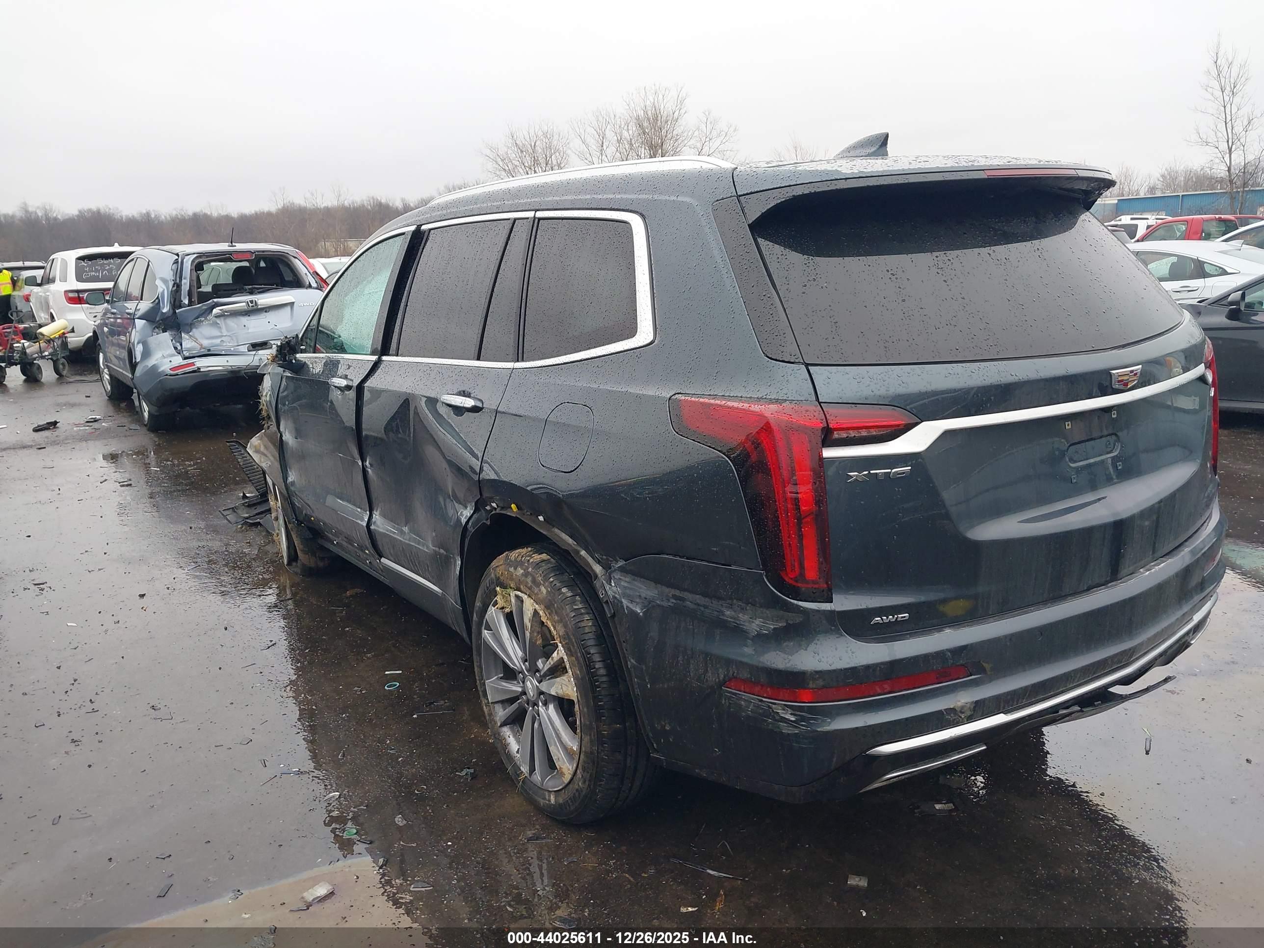CADILLAC XT6 image 3