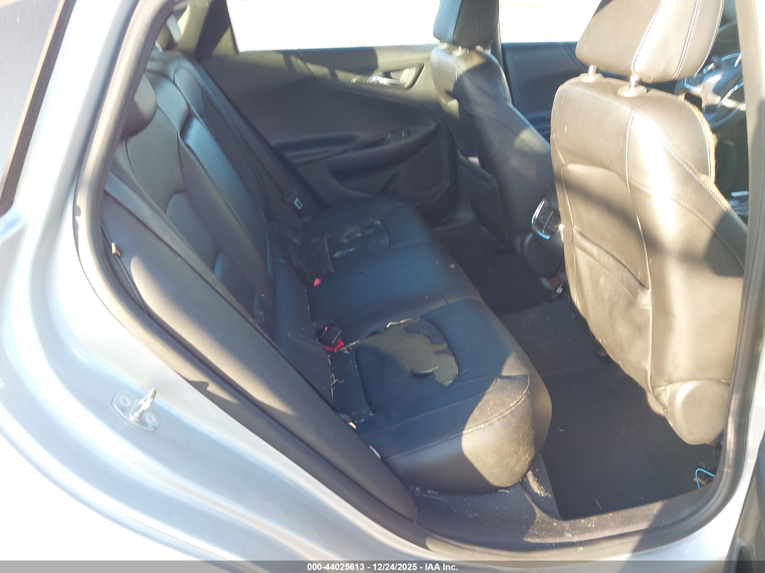 CHEVROLET MALIBU image 8