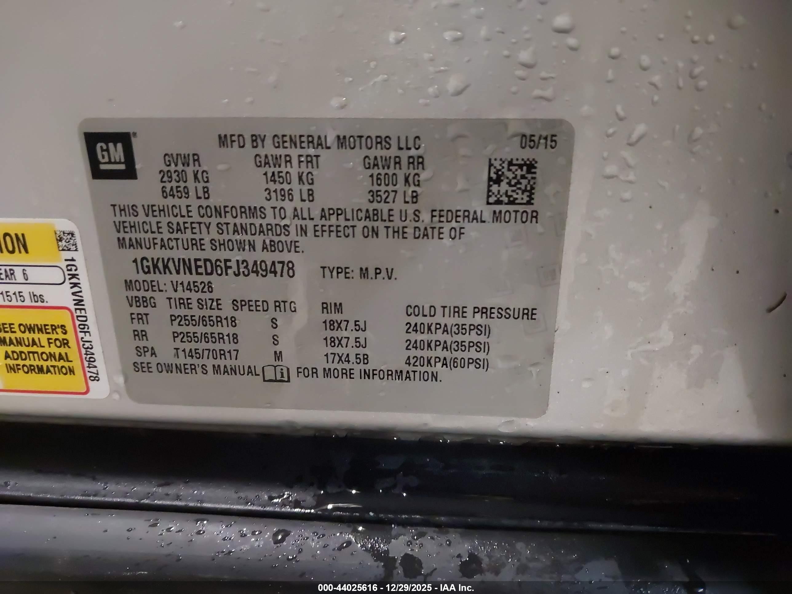 GMC ACADIA image 9
