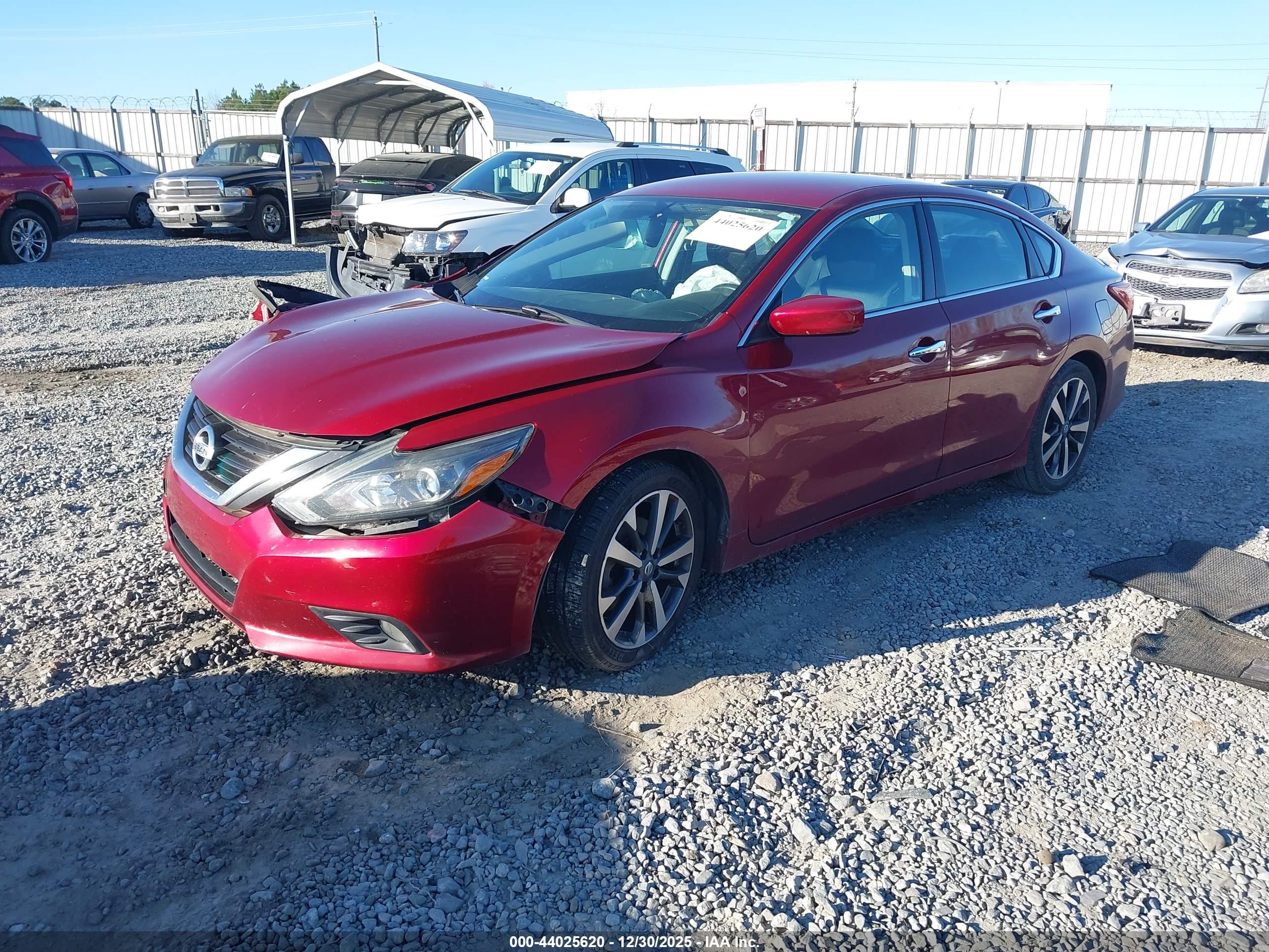 NISSAN ALTIMA image 2