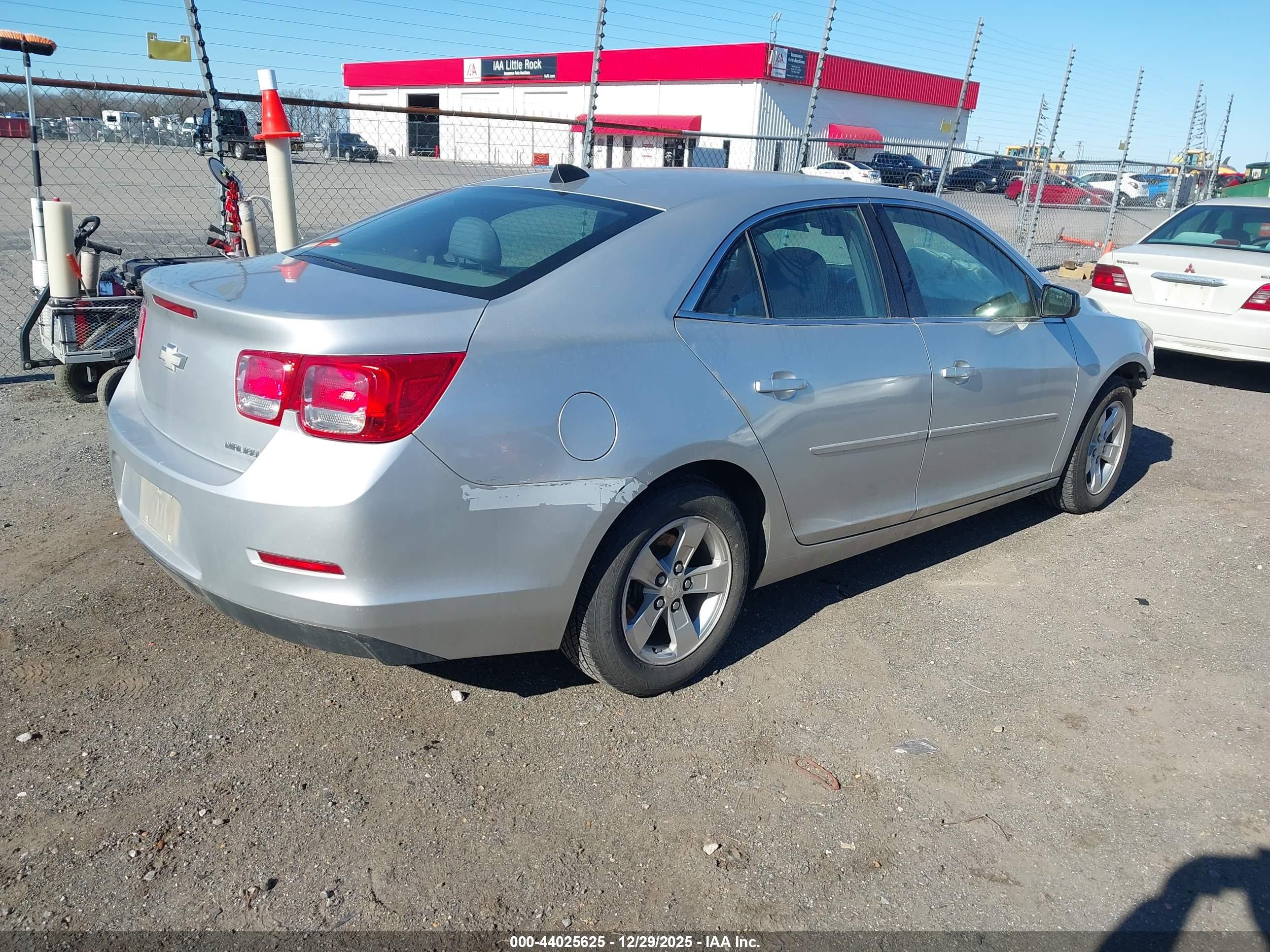 CHEVROLET MALIBU image 4