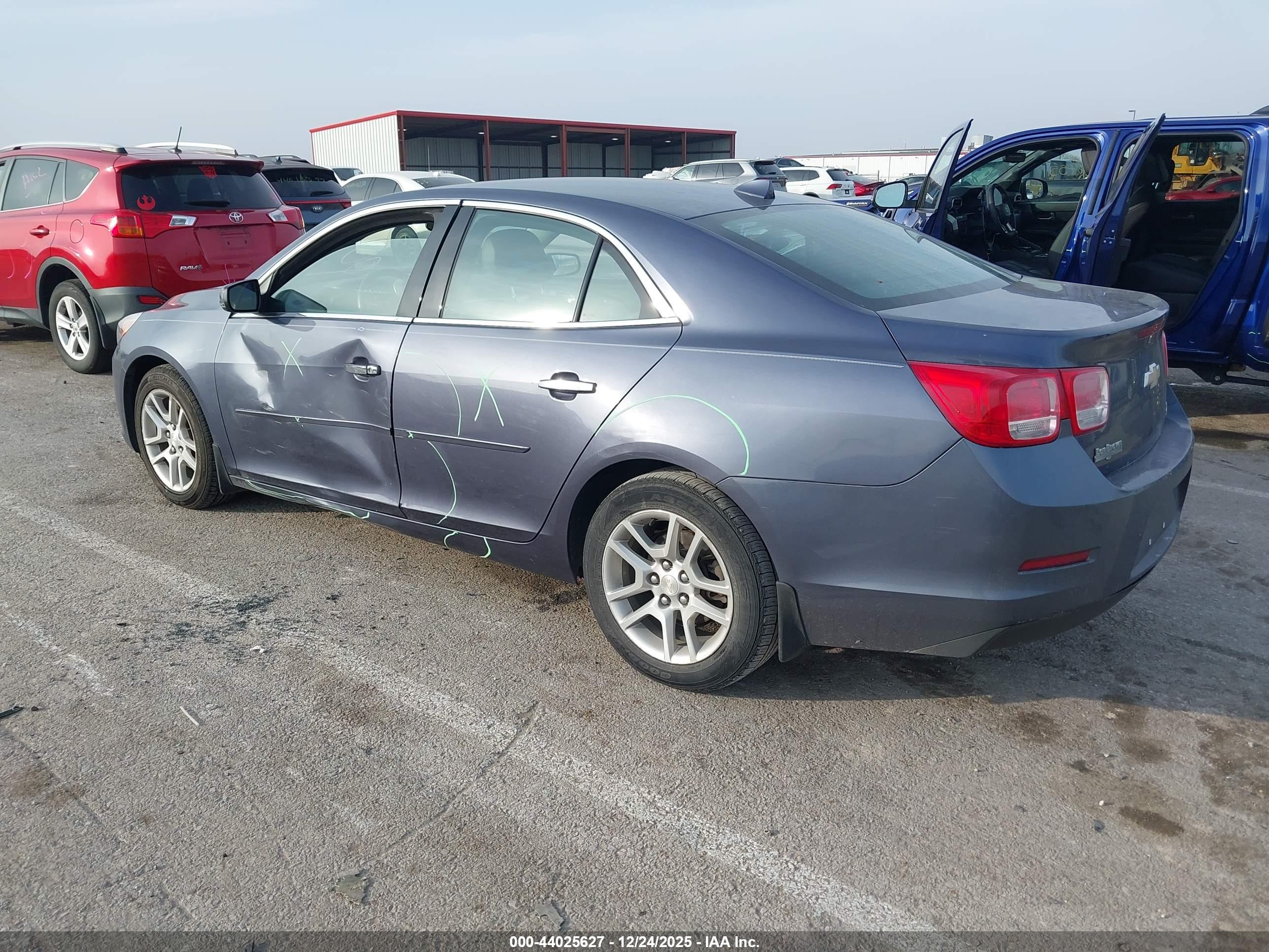 CHEVROLET MALIBU image 3