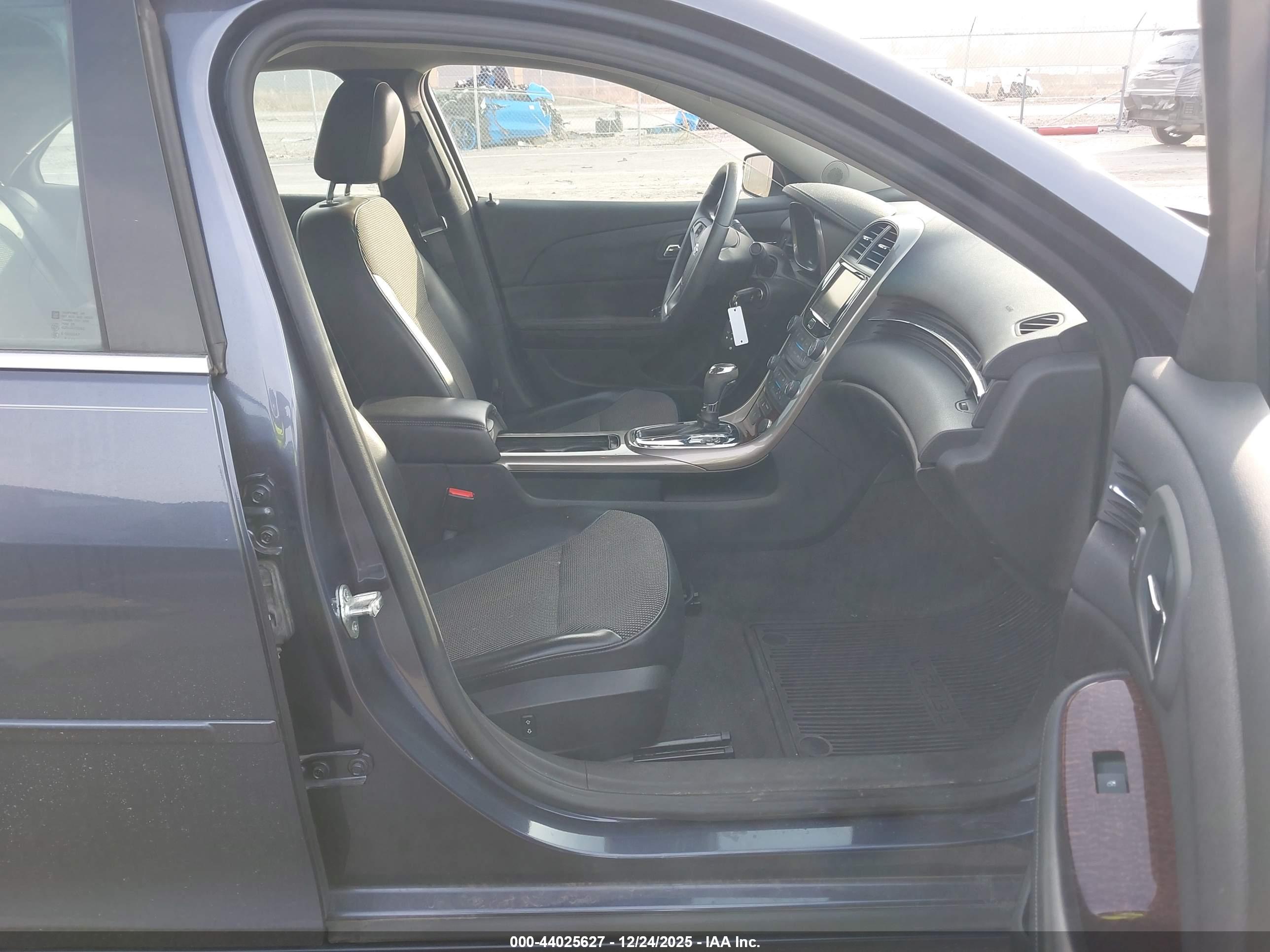CHEVROLET MALIBU image 5