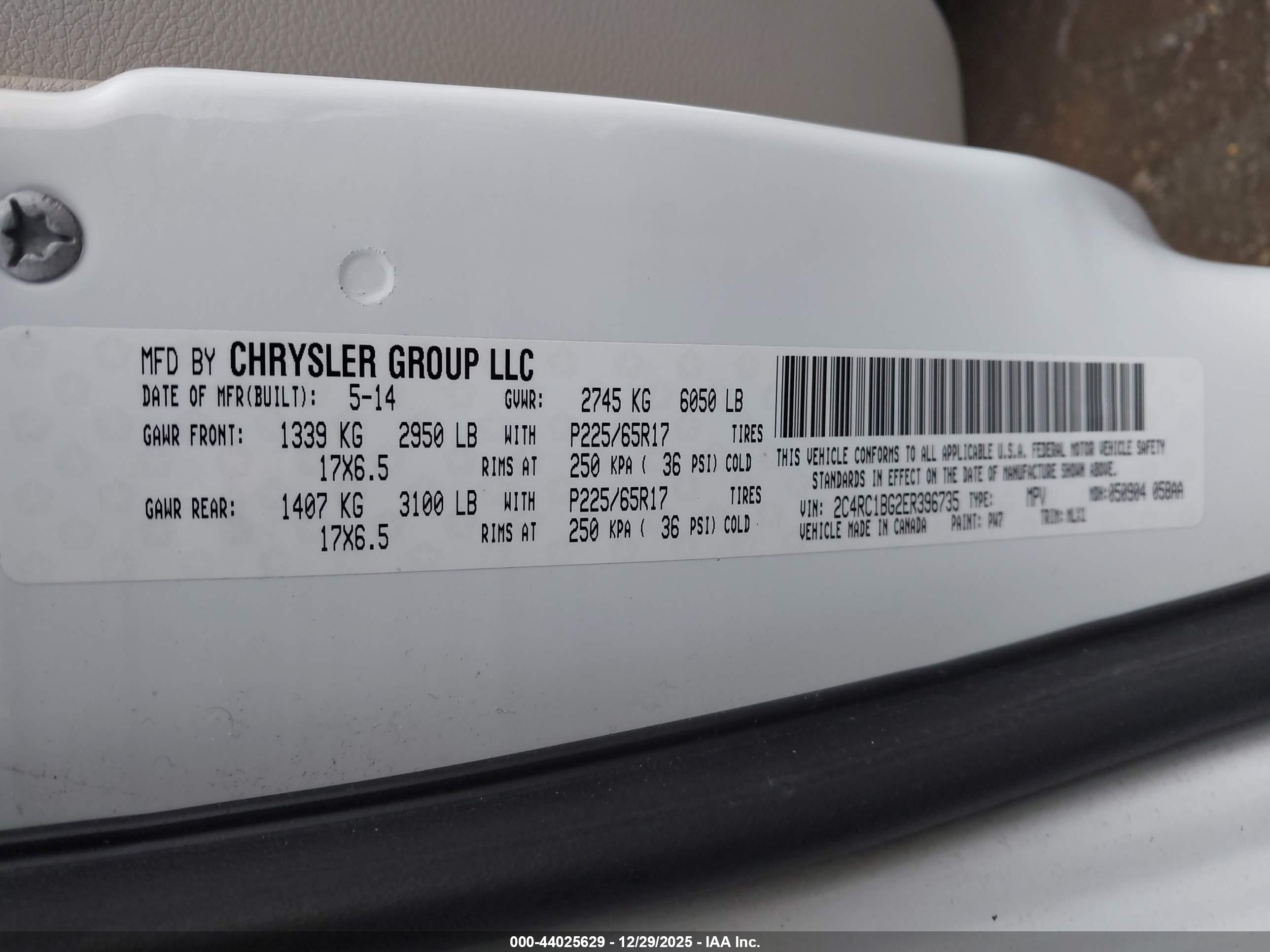 CHRYSLER TOWN image 9