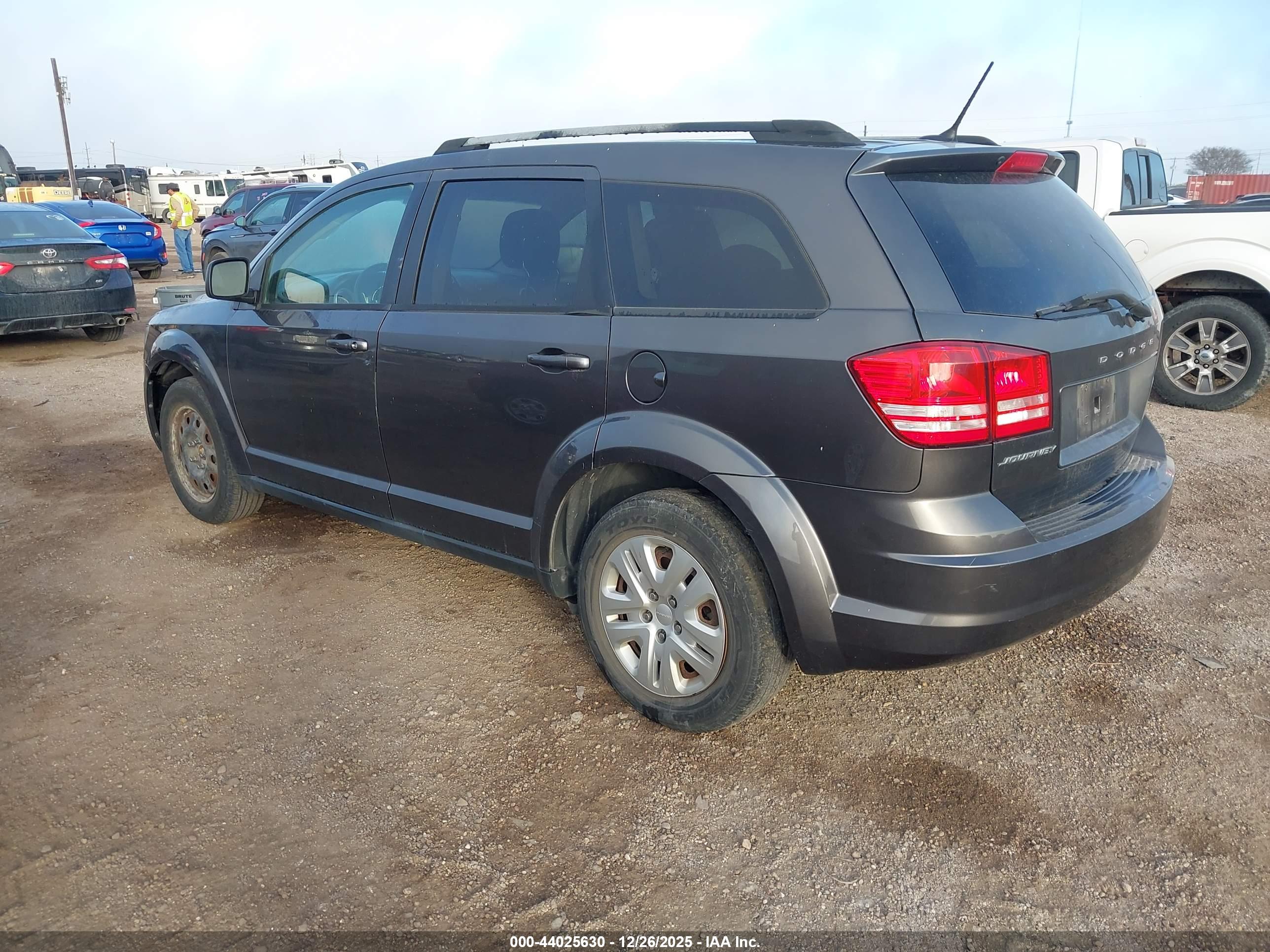 DODGE JOURNEY image 3