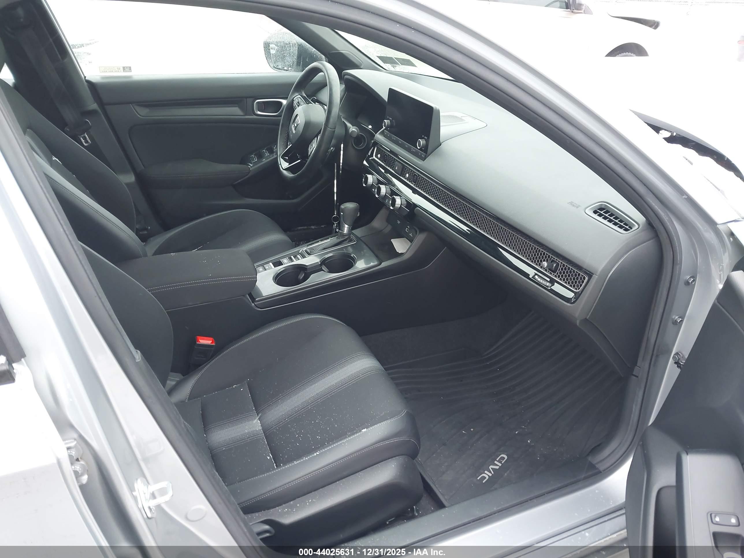 HONDA CIVIC image 5