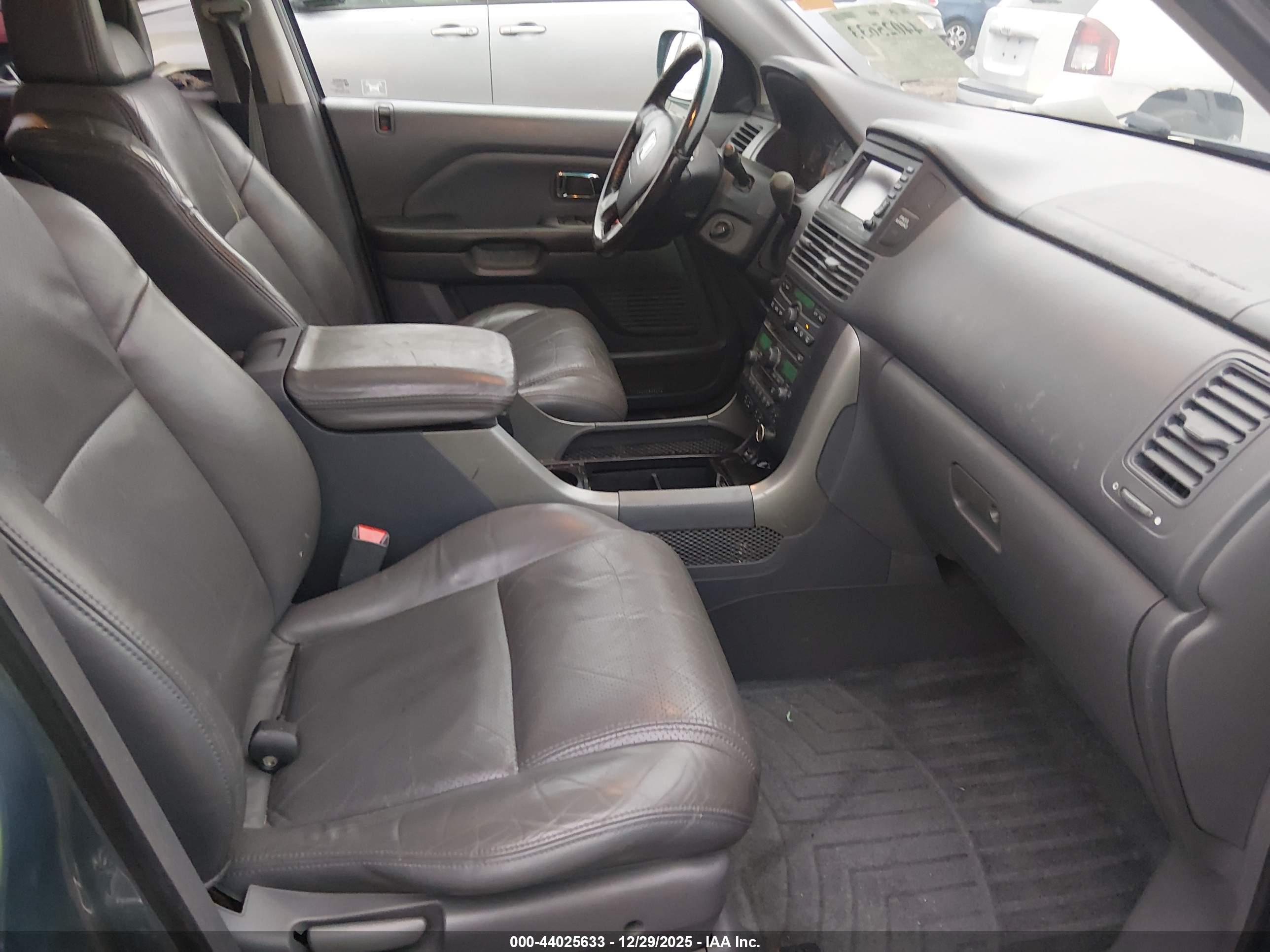 HONDA PILOT image 5