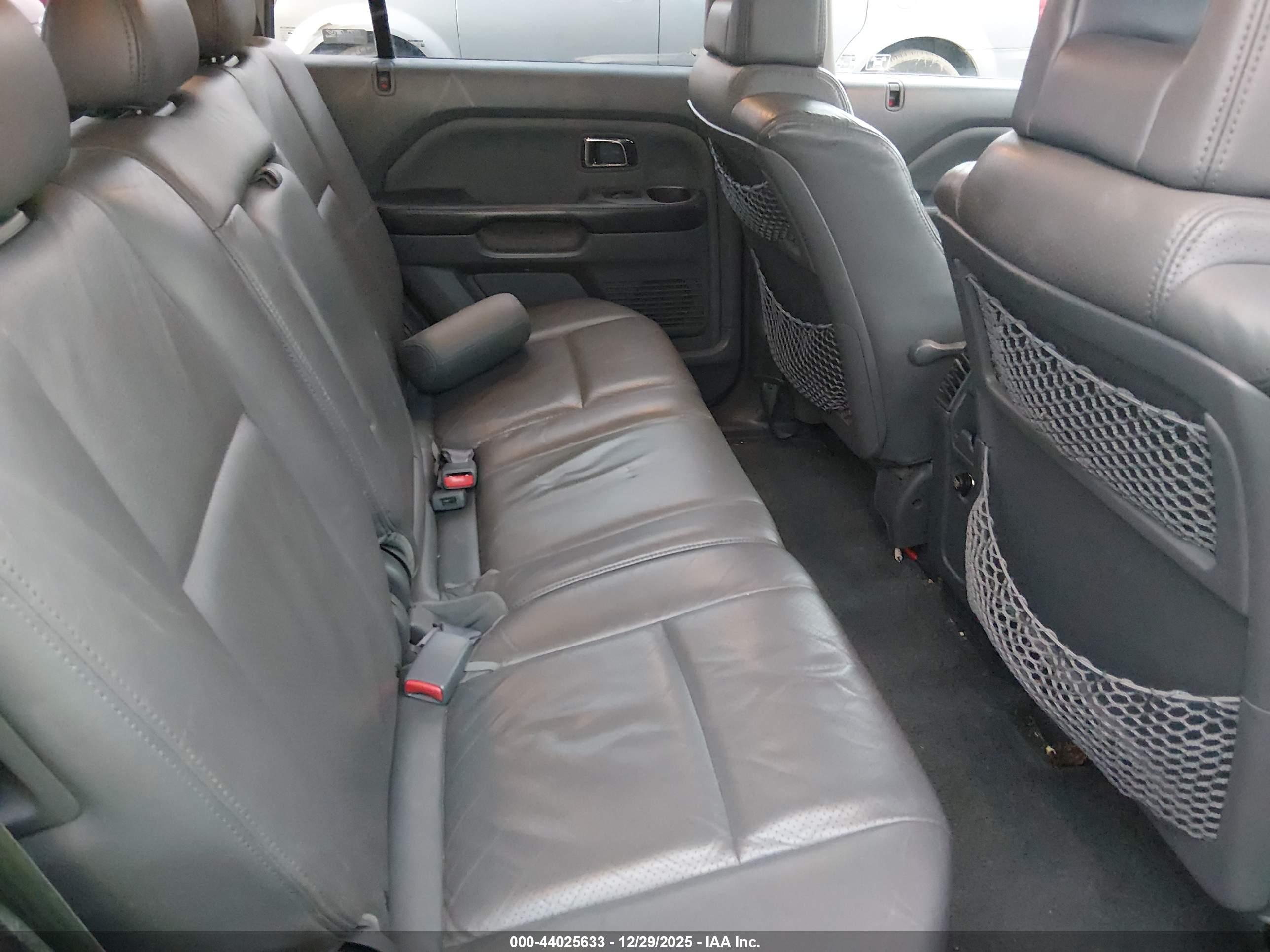 HONDA PILOT image 8