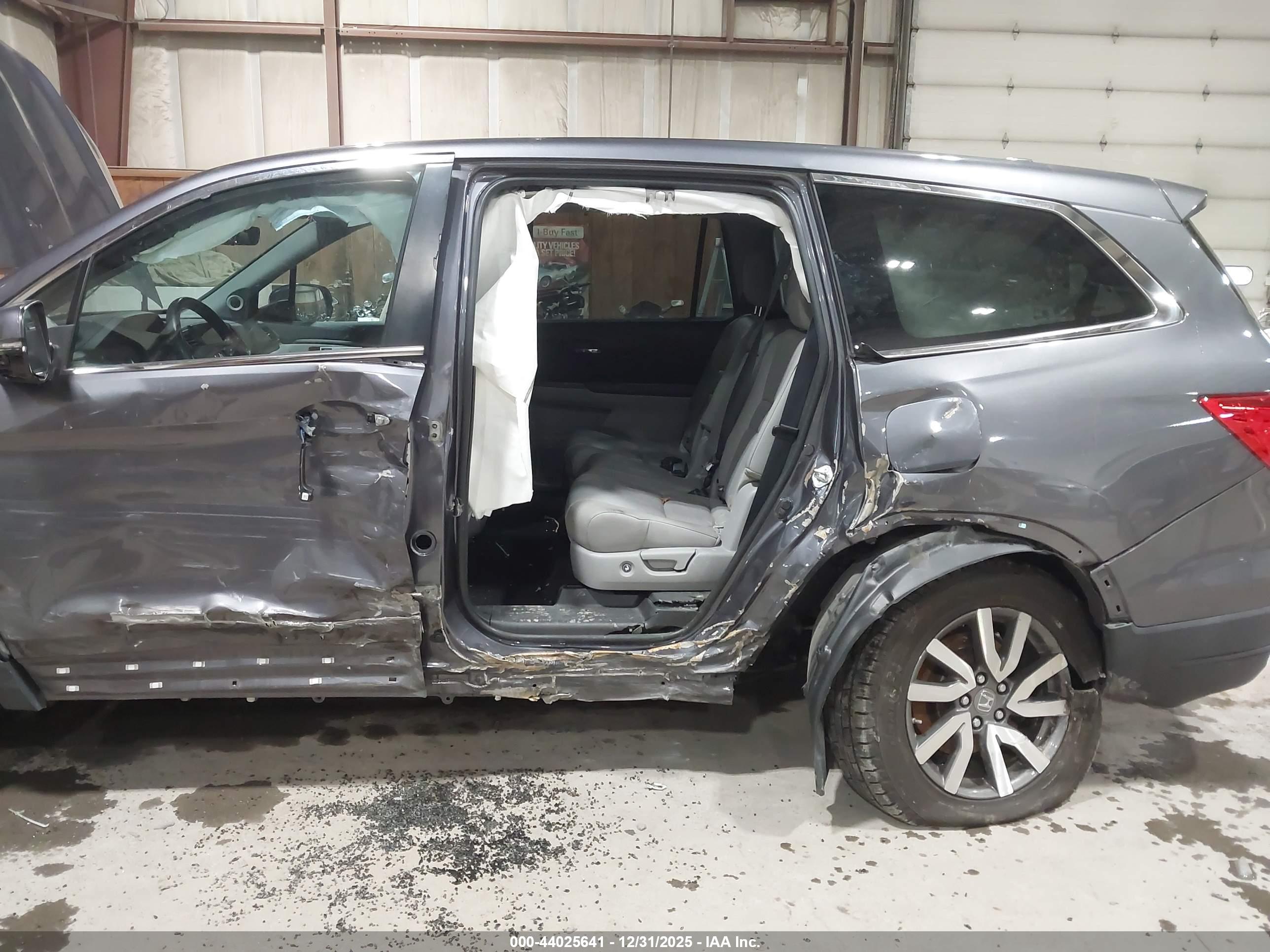 HONDA PILOT image 6