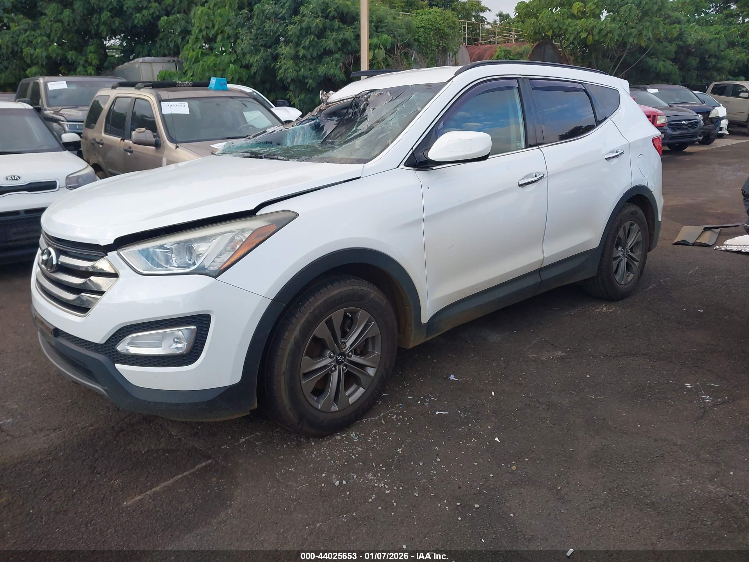 HYUNDAI SANTA image 2