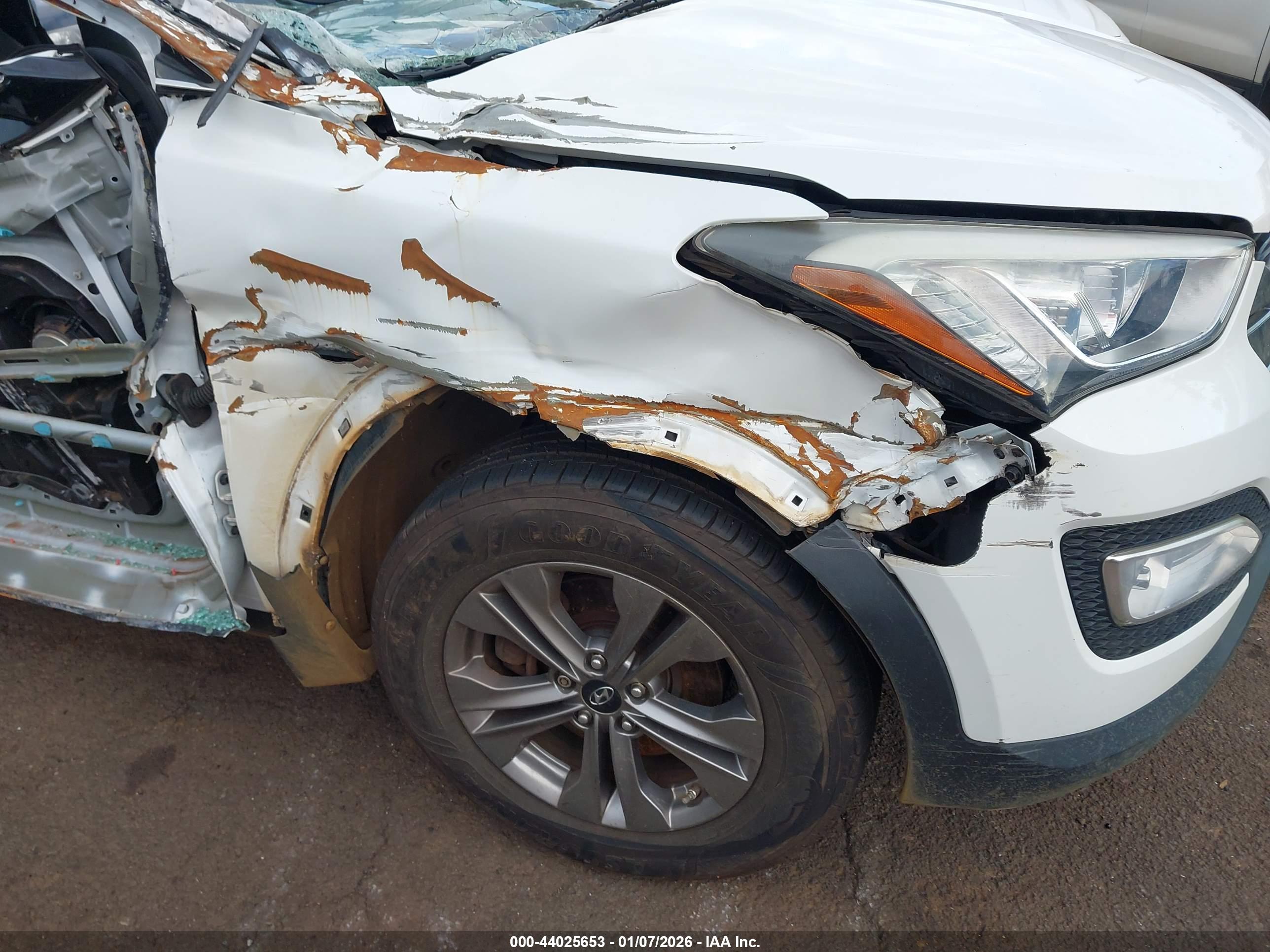 HYUNDAI SANTA image 6