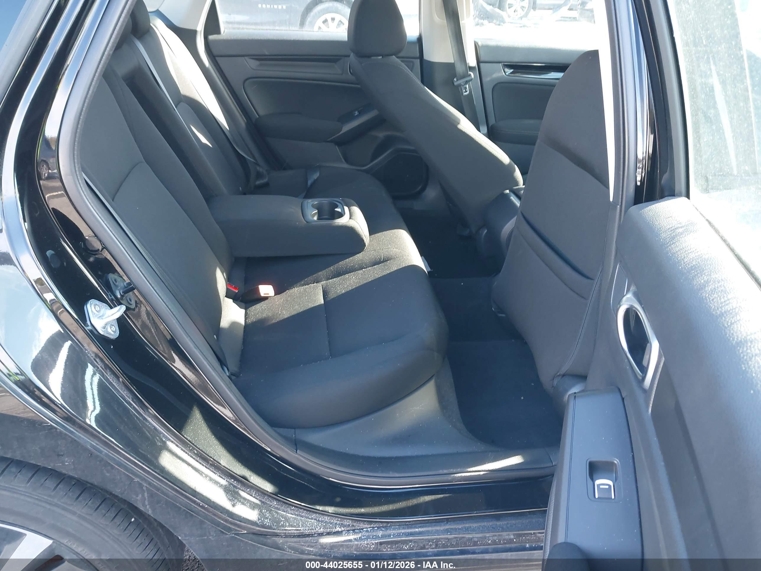 HONDA CIVIC image 8