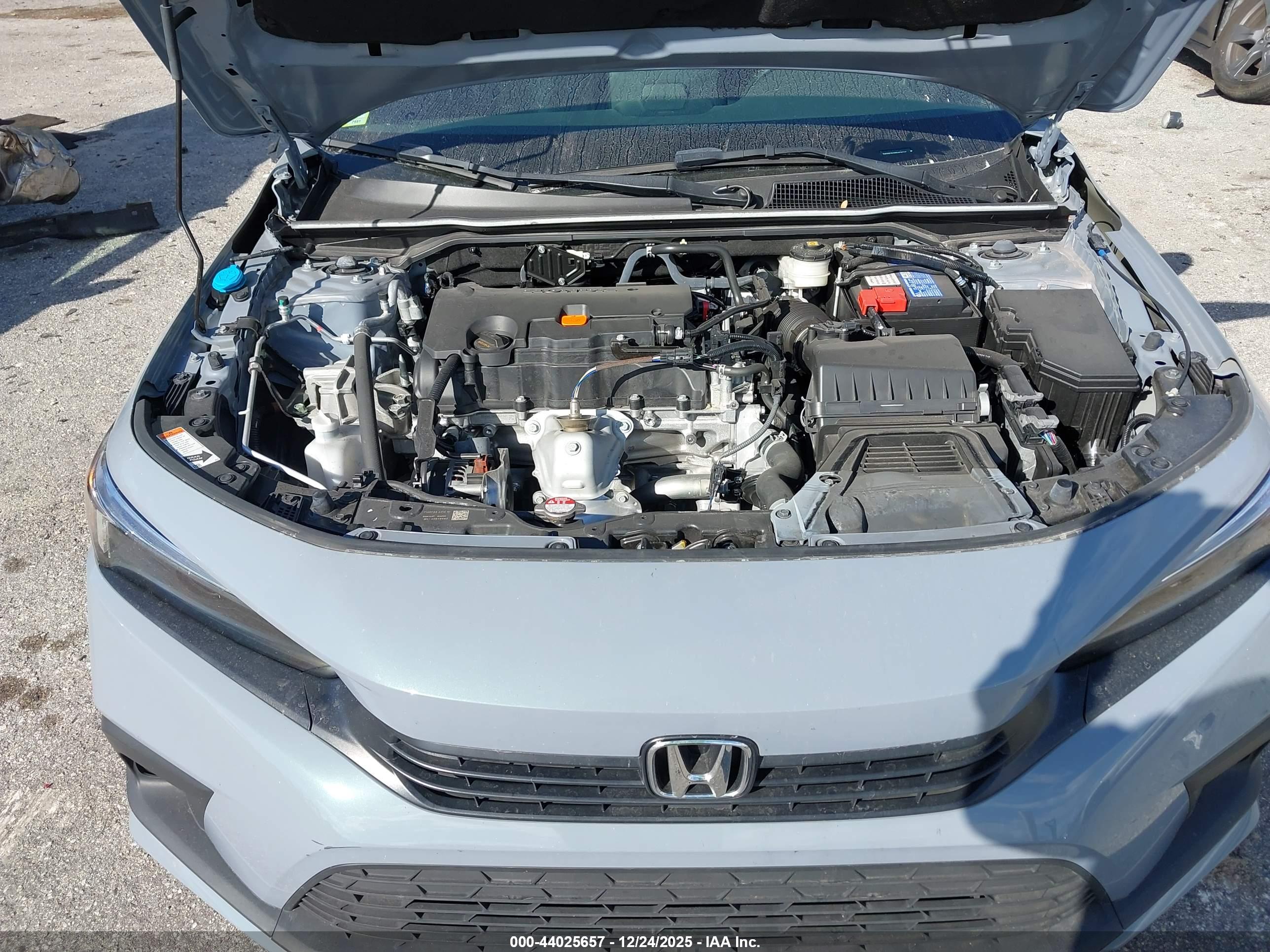 HONDA CIVIC image 10
