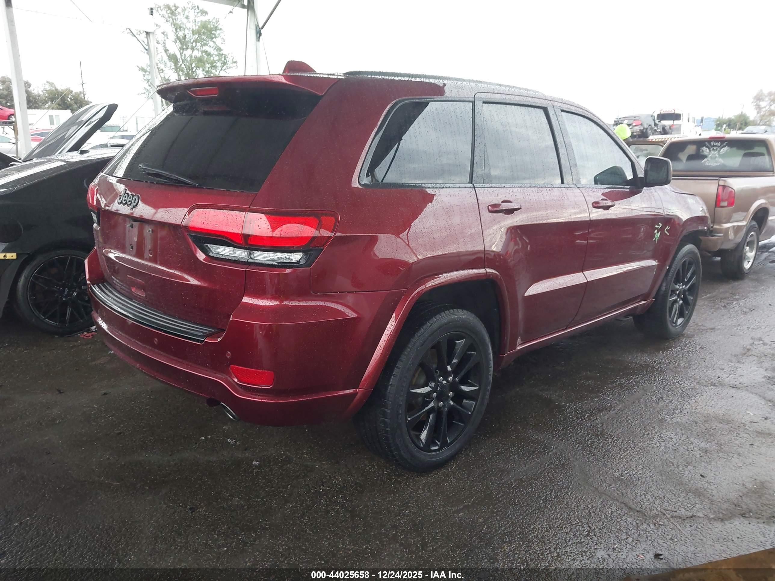JEEP GRAND image 4