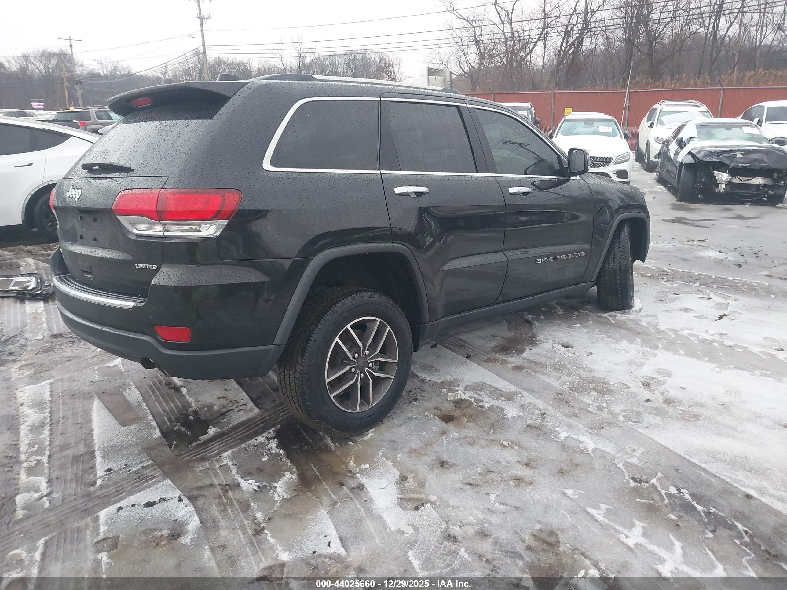 JEEP GRAND image 4