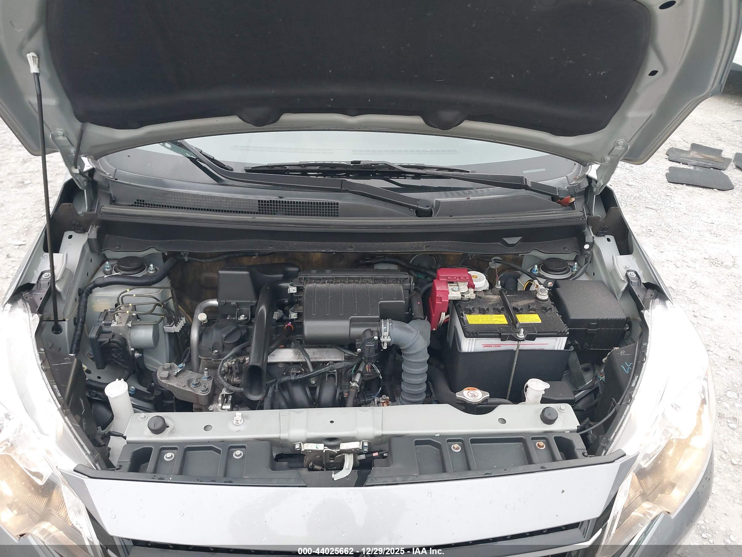 MITSUBISHI MIRAGE image 10