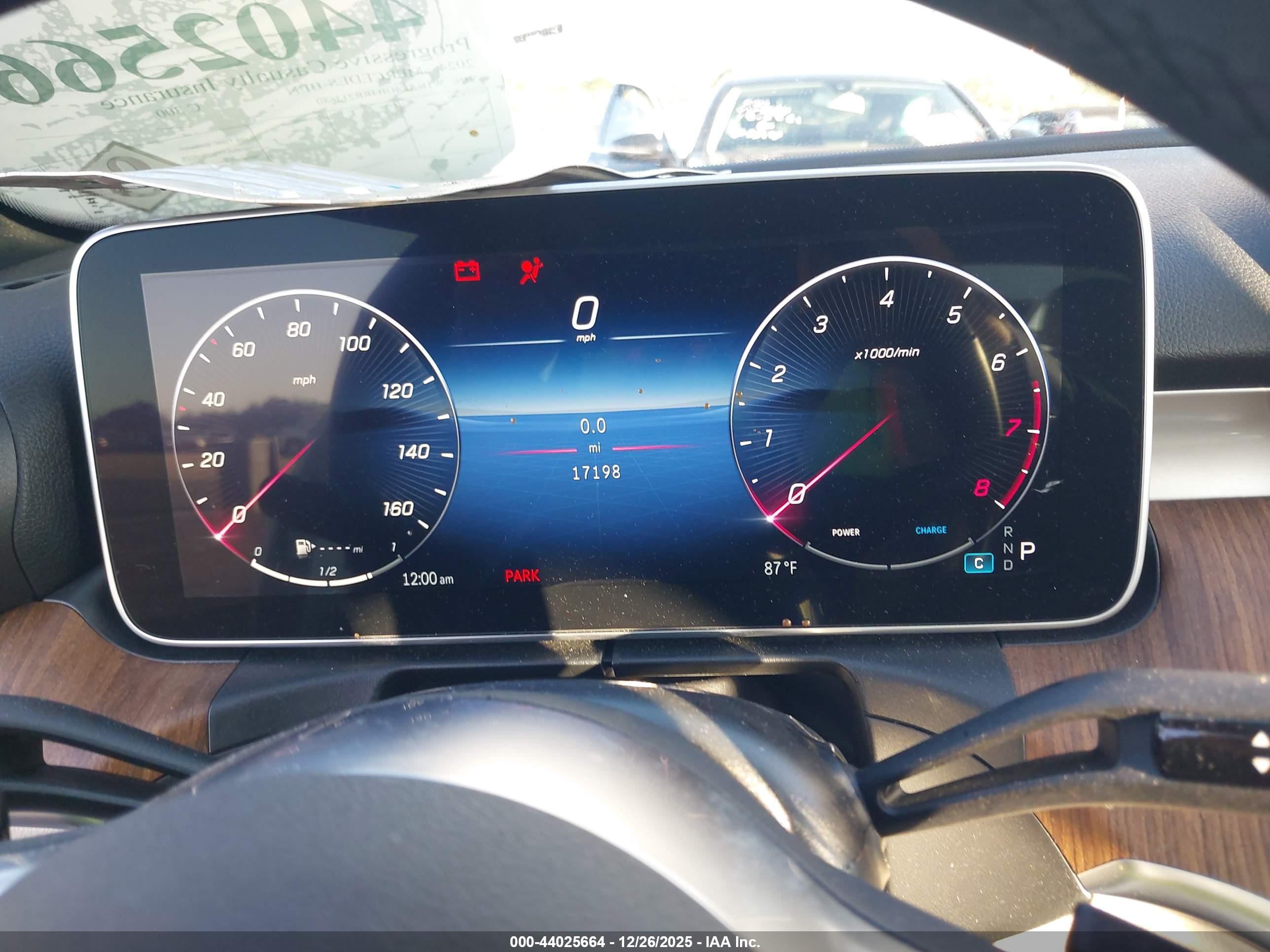 MERCEDES-BENZ C image 7