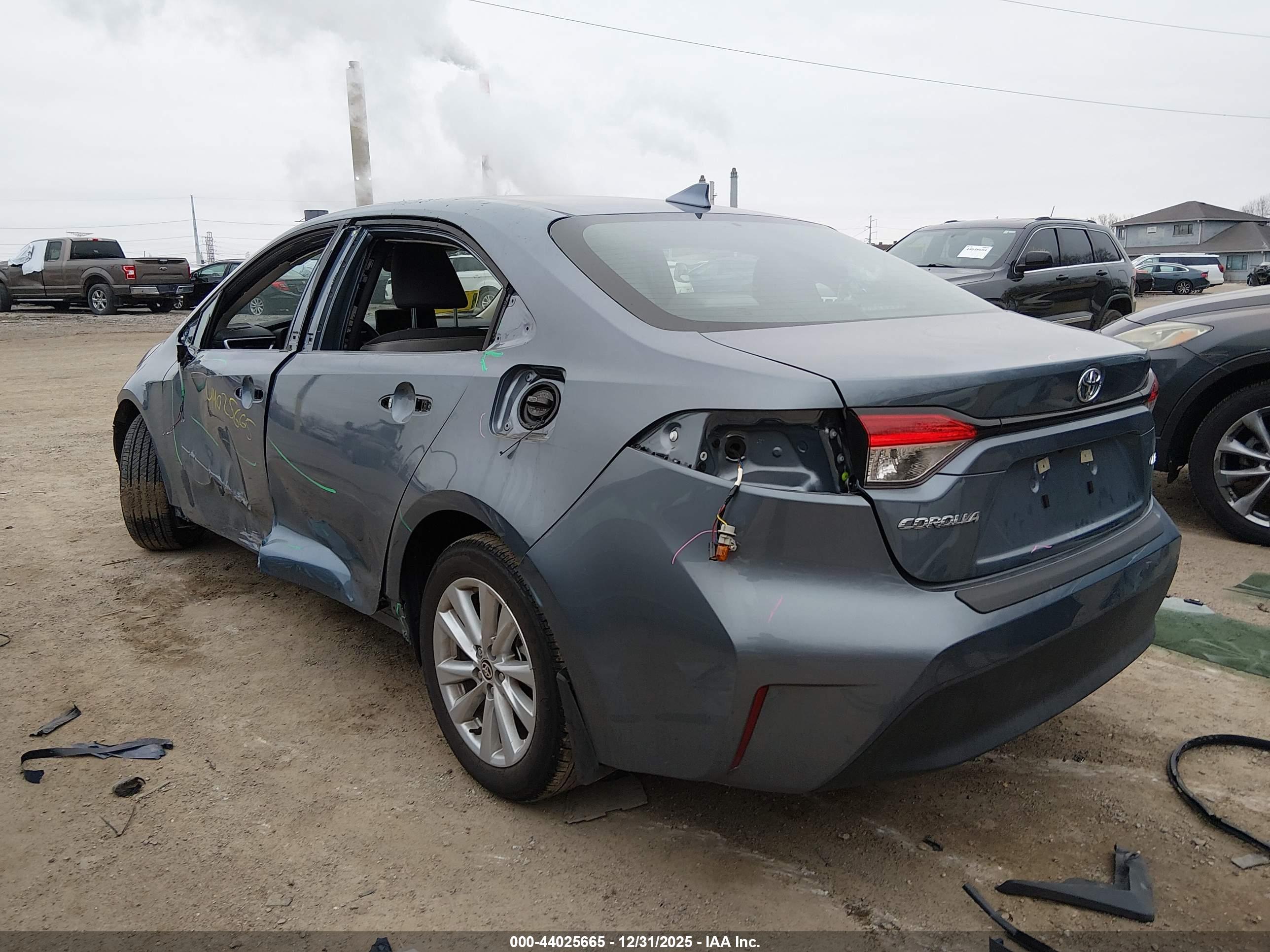 TOYOTA COROLLA image 3