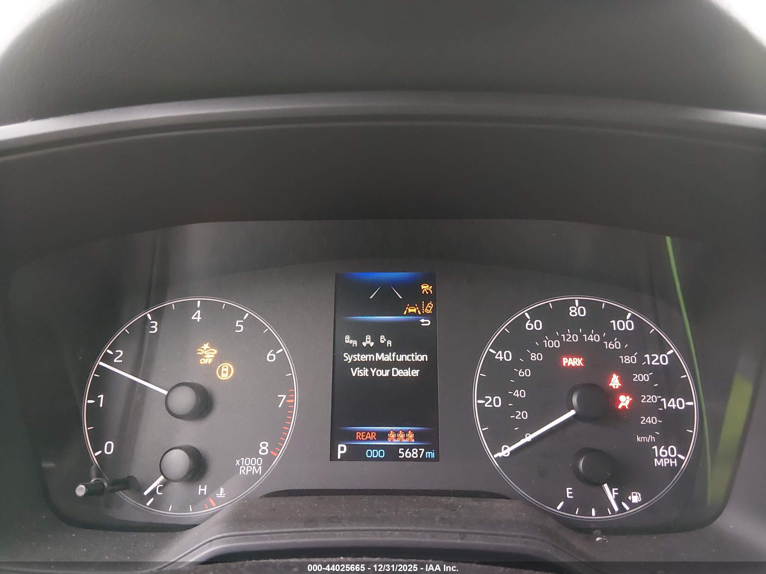 TOYOTA COROLLA image 7