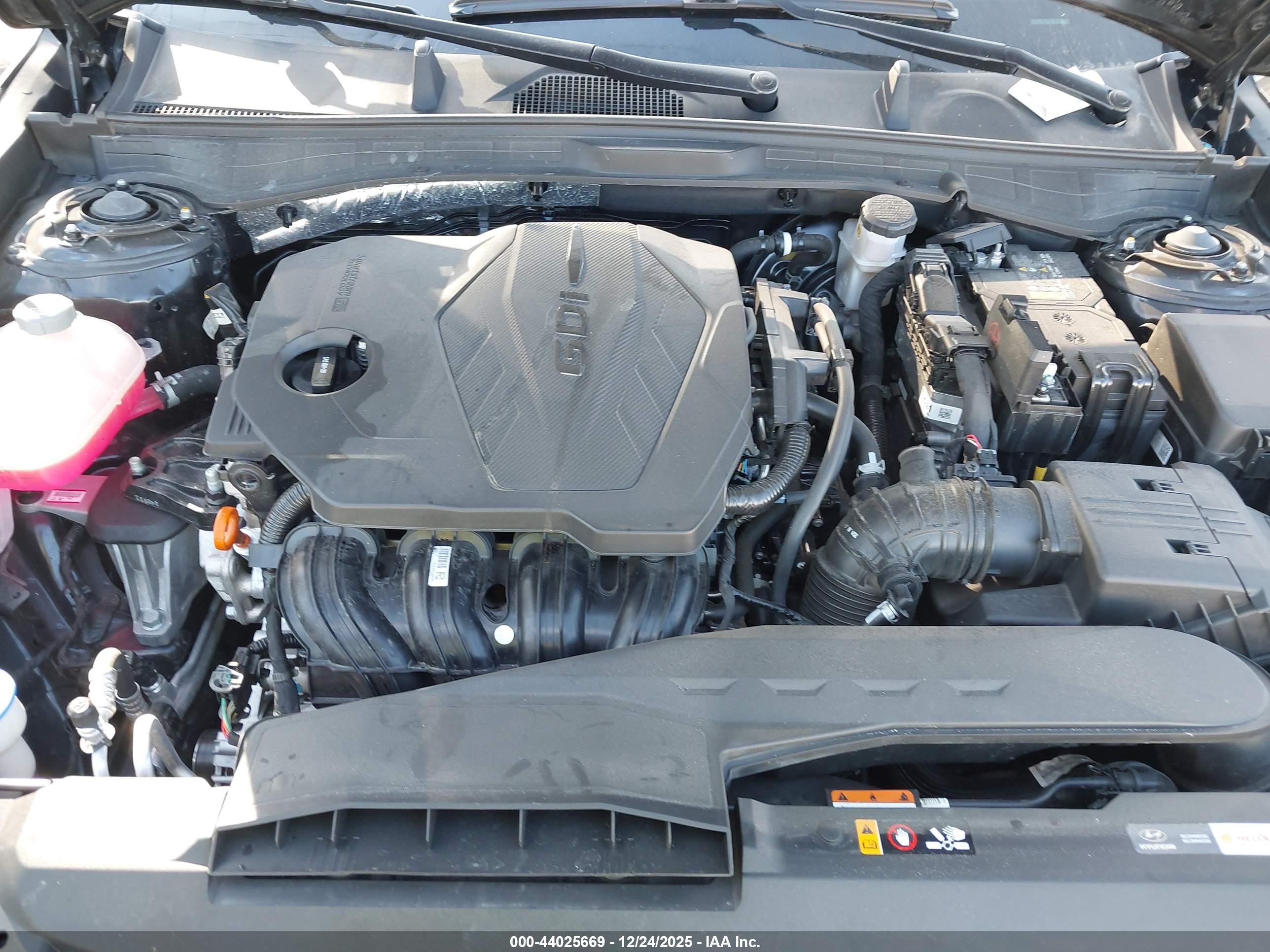 HYUNDAI SONATA image 10
