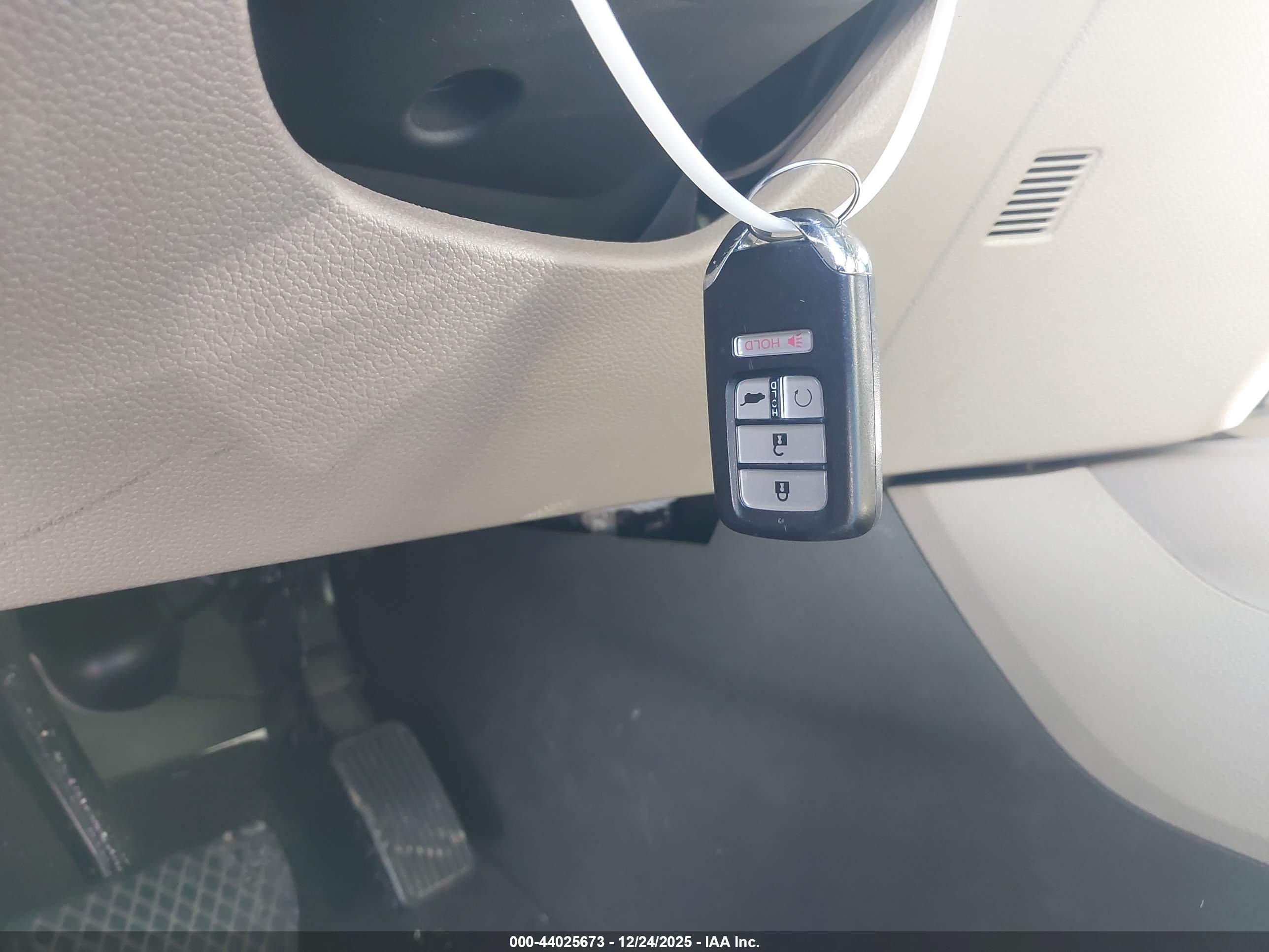 HONDA PILOT image 11