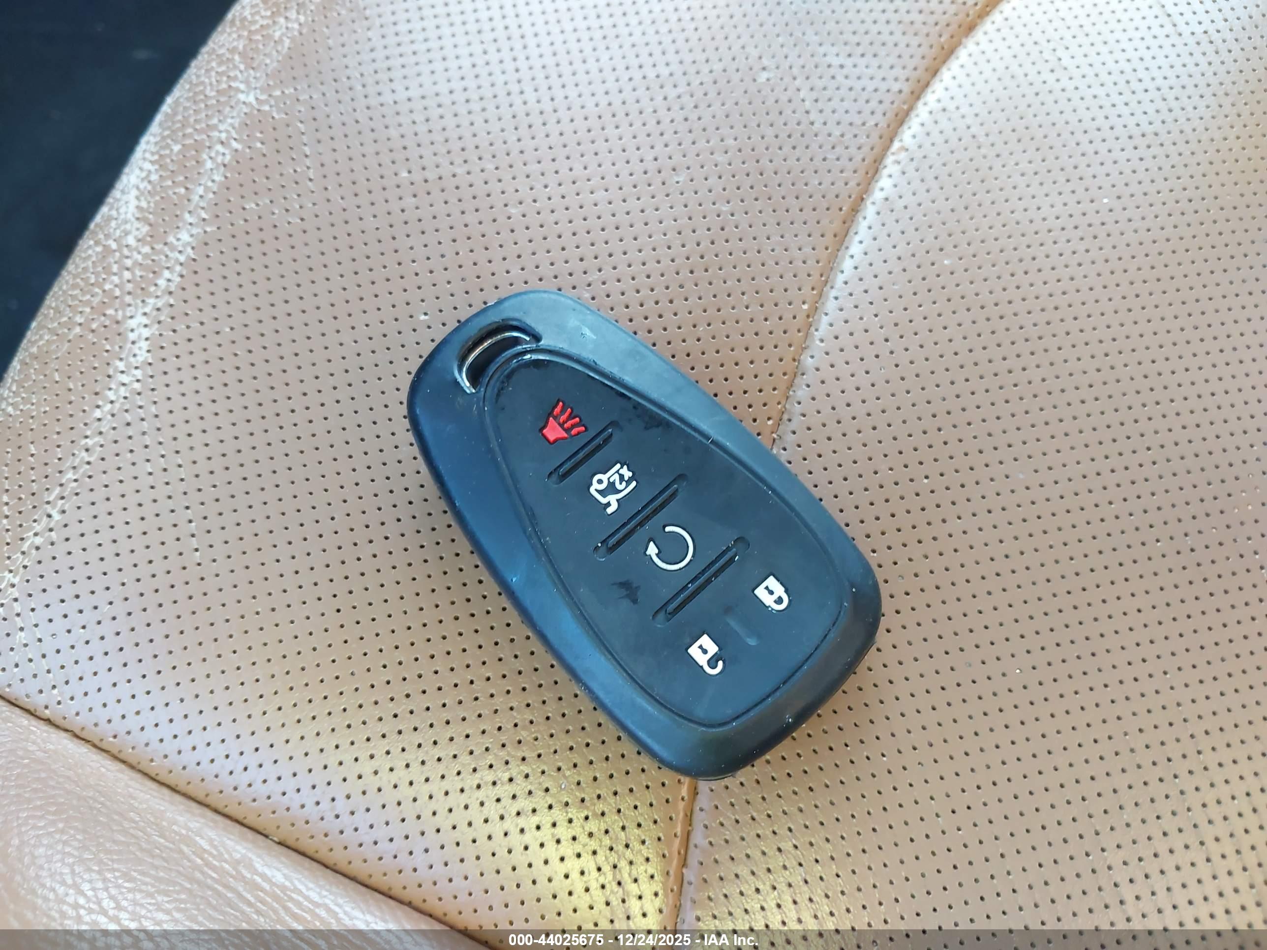 CHEVROLET EQUINOX image 11