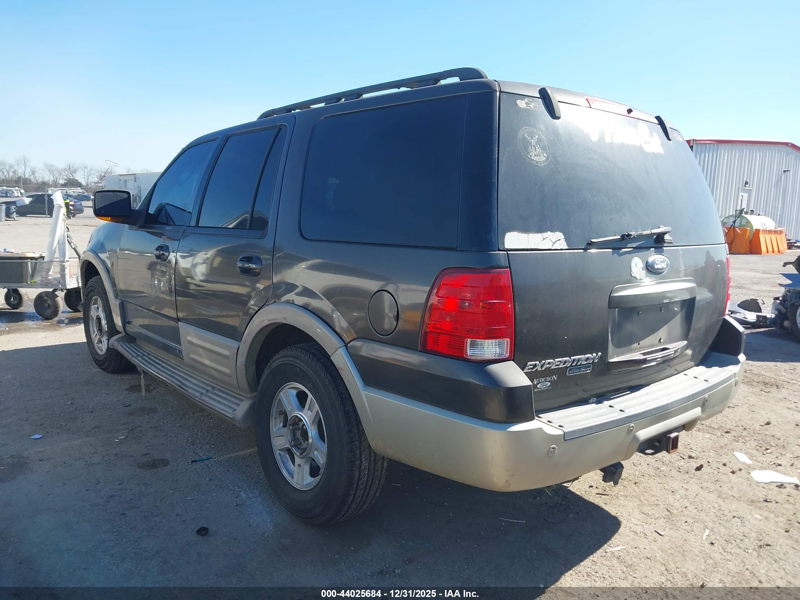 FORD EXPEDITION image 3
