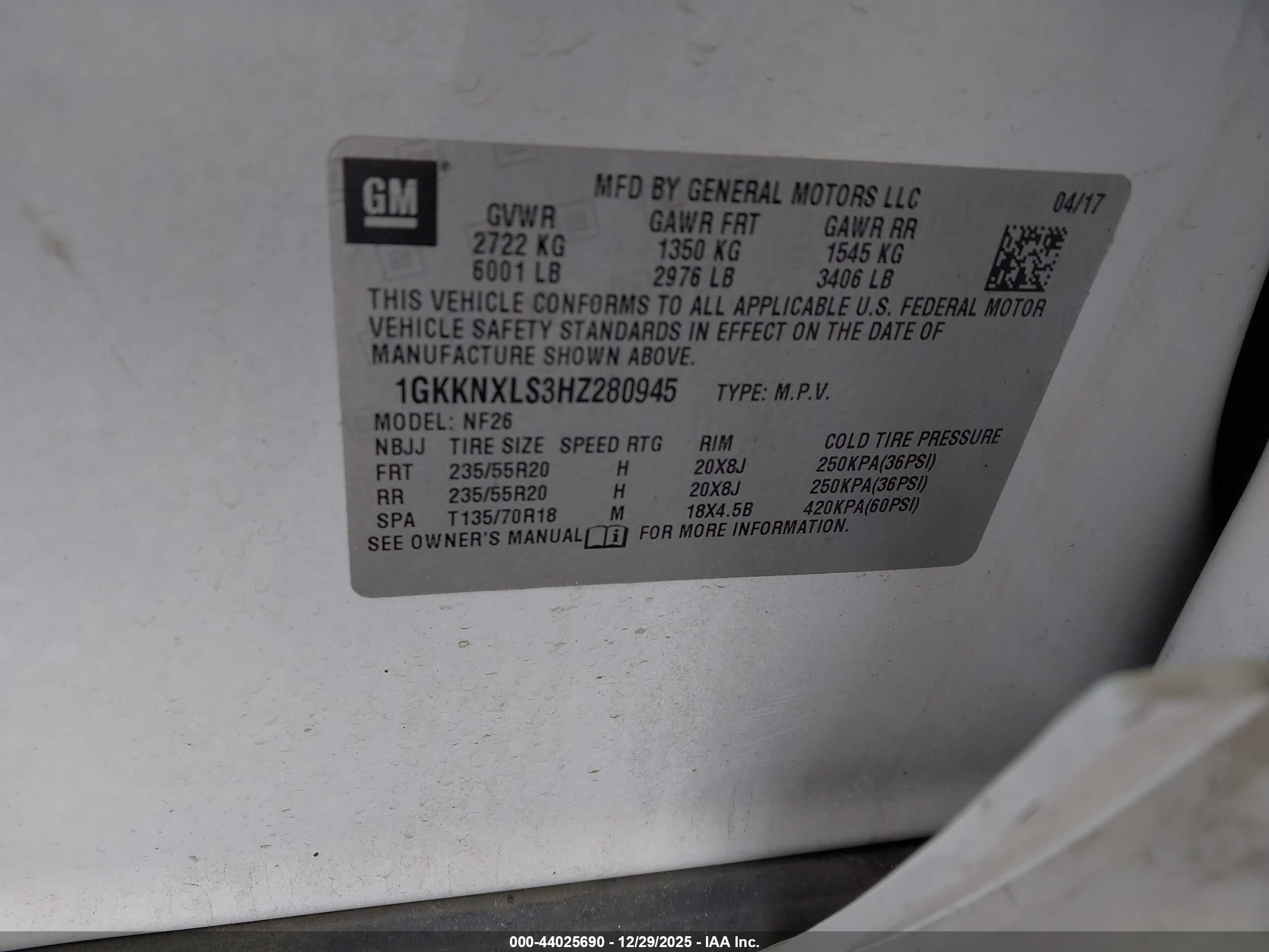 GMC ACADIA image 9