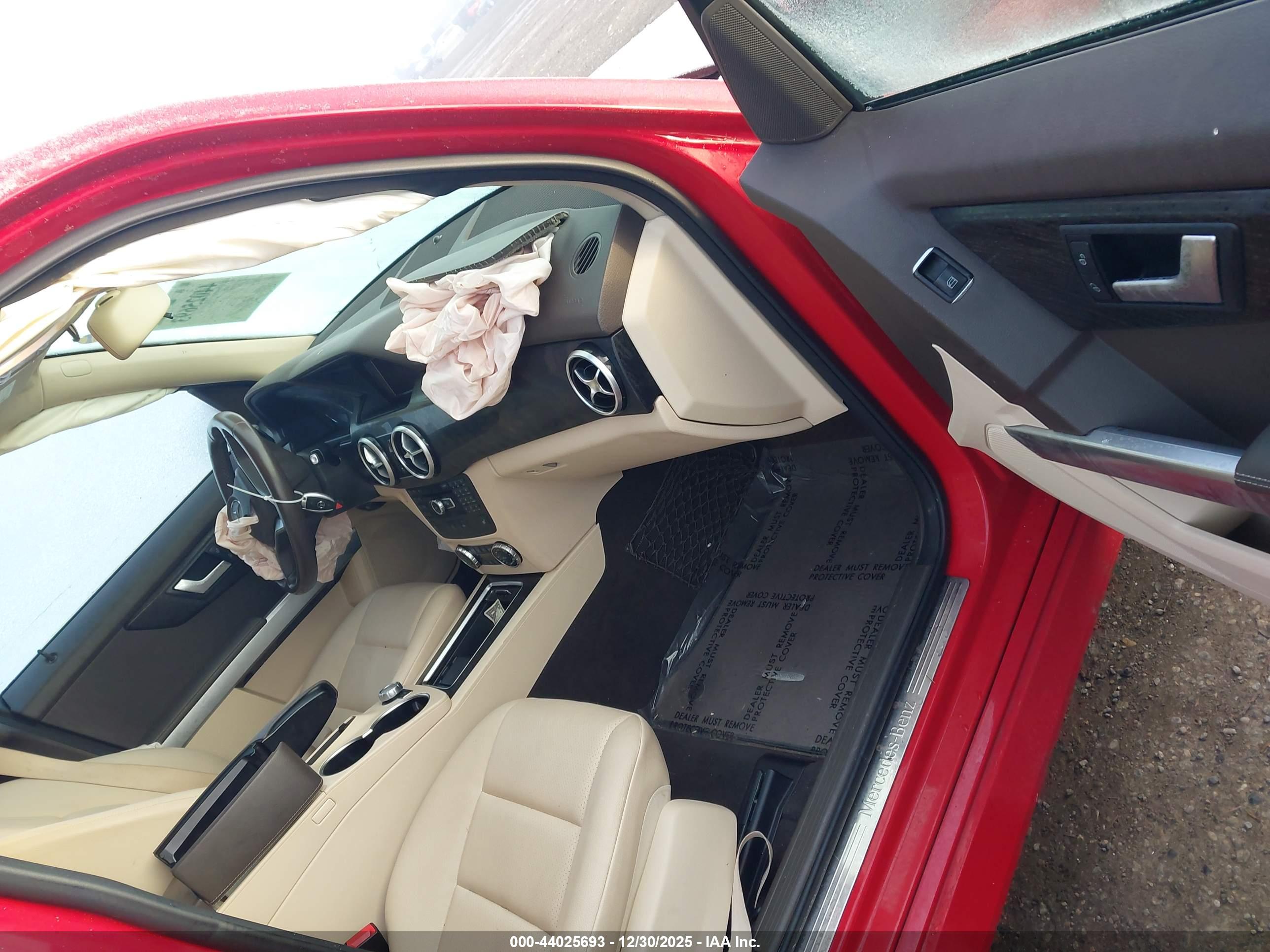 MERCEDES-BENZ GLK image 5