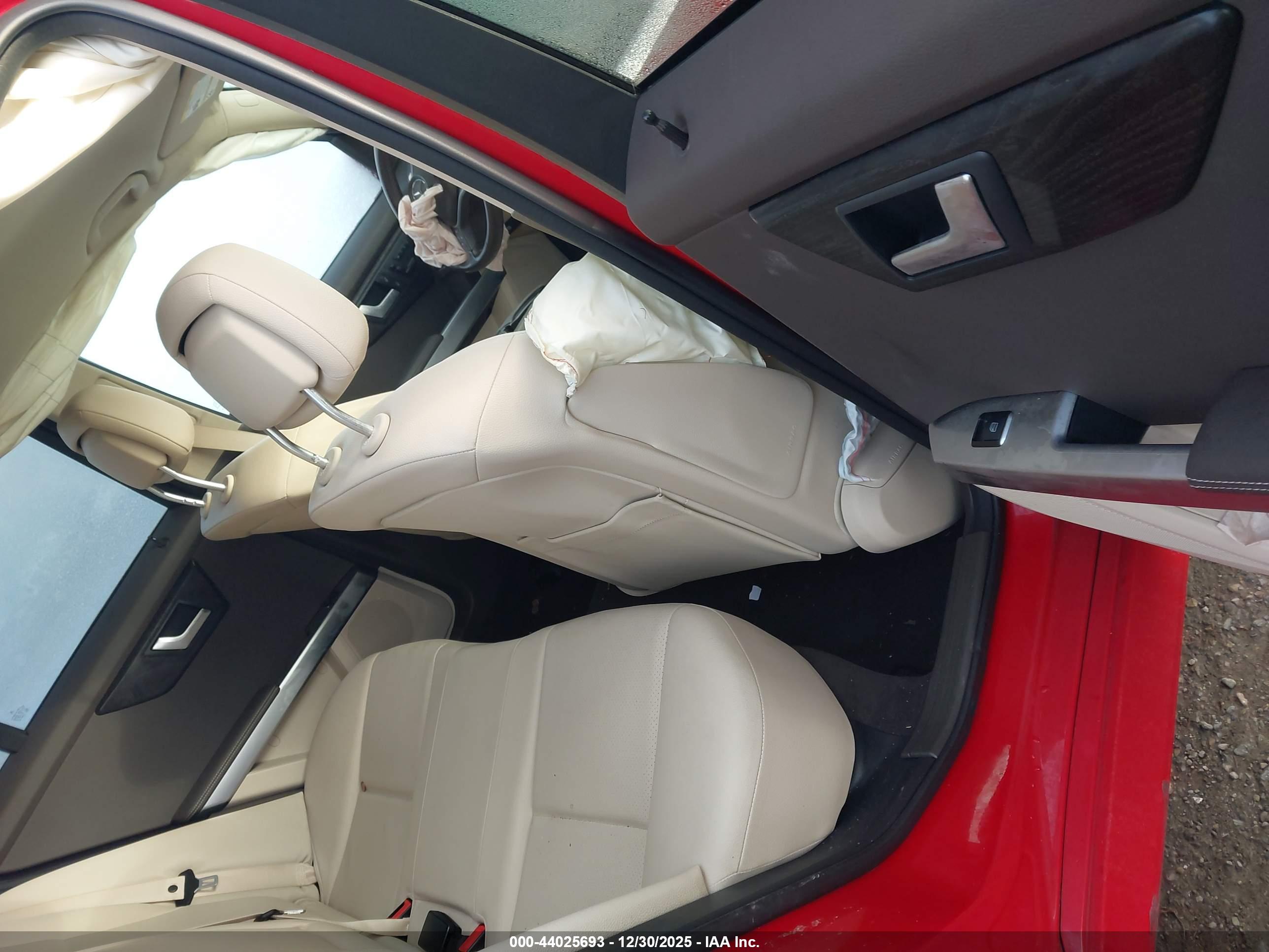 MERCEDES-BENZ GLK image 8