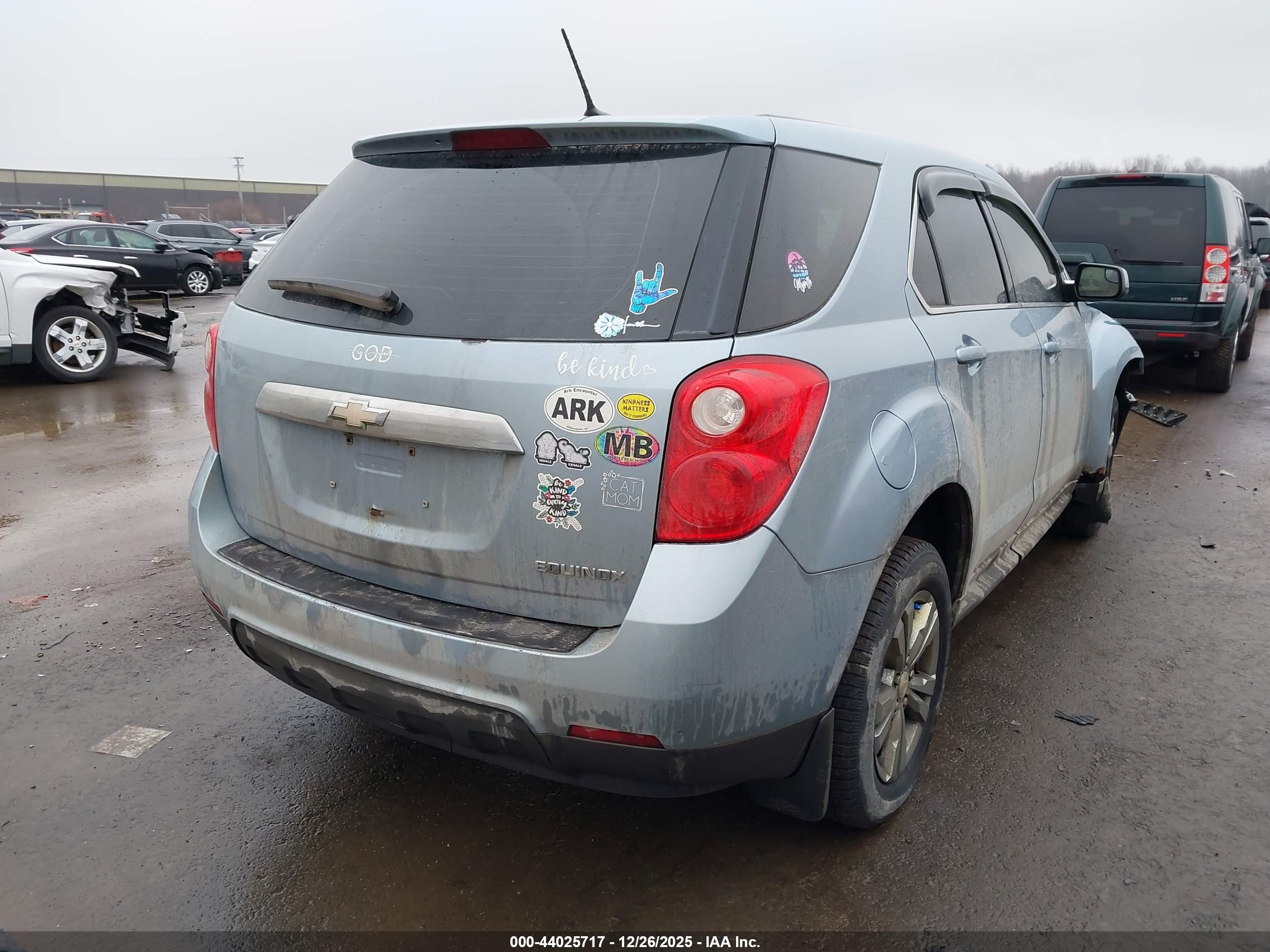 CHEVROLET EQUINOX image 4