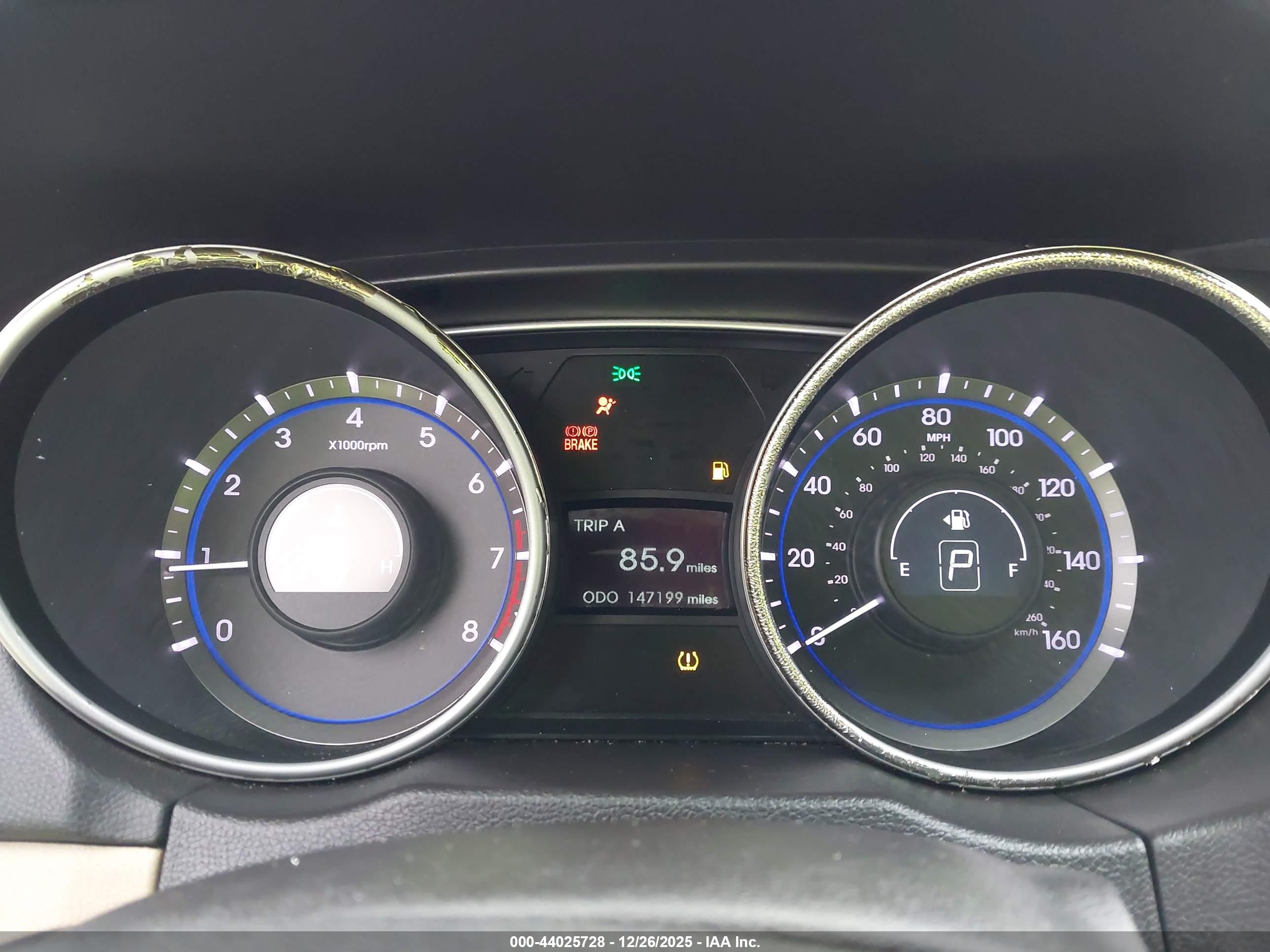 HYUNDAI SONATA image 7