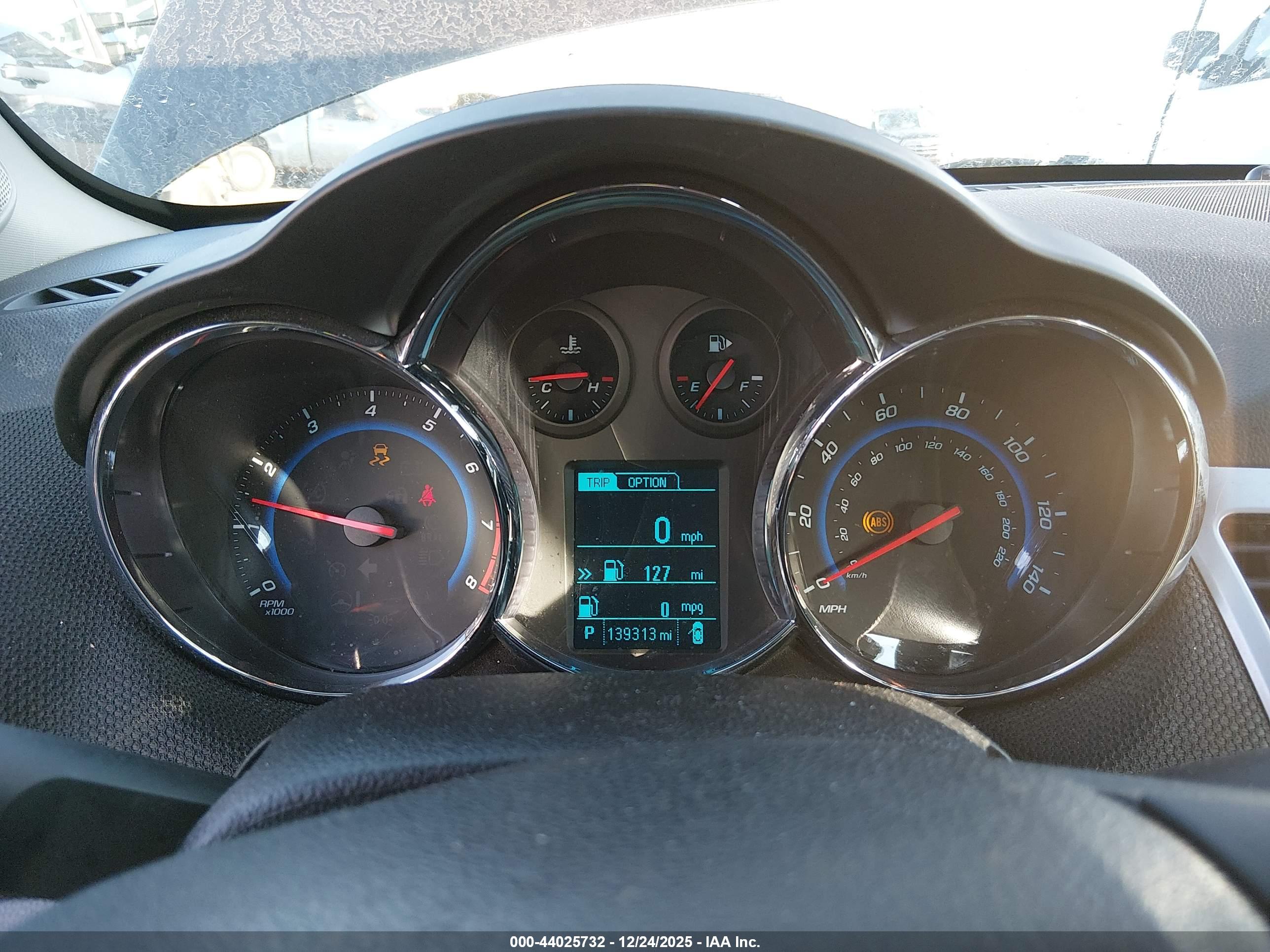 CHEVROLET CRUZE image 7