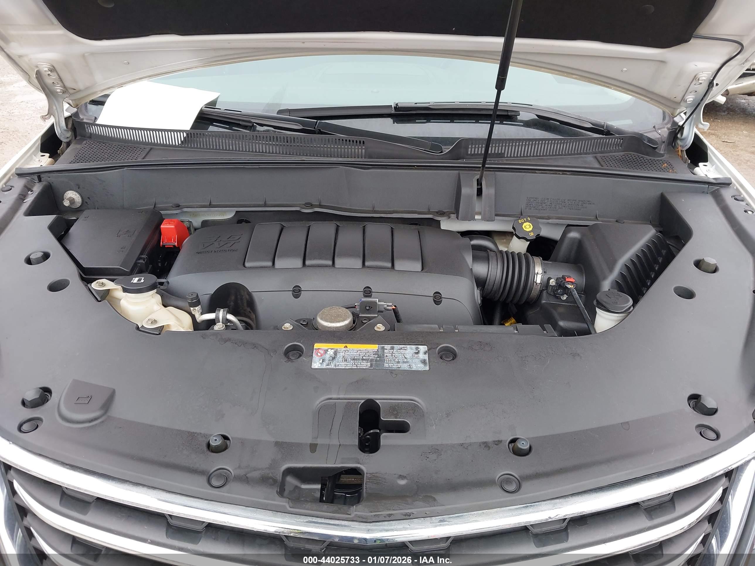 CHEVROLET TRAVERSE image 10