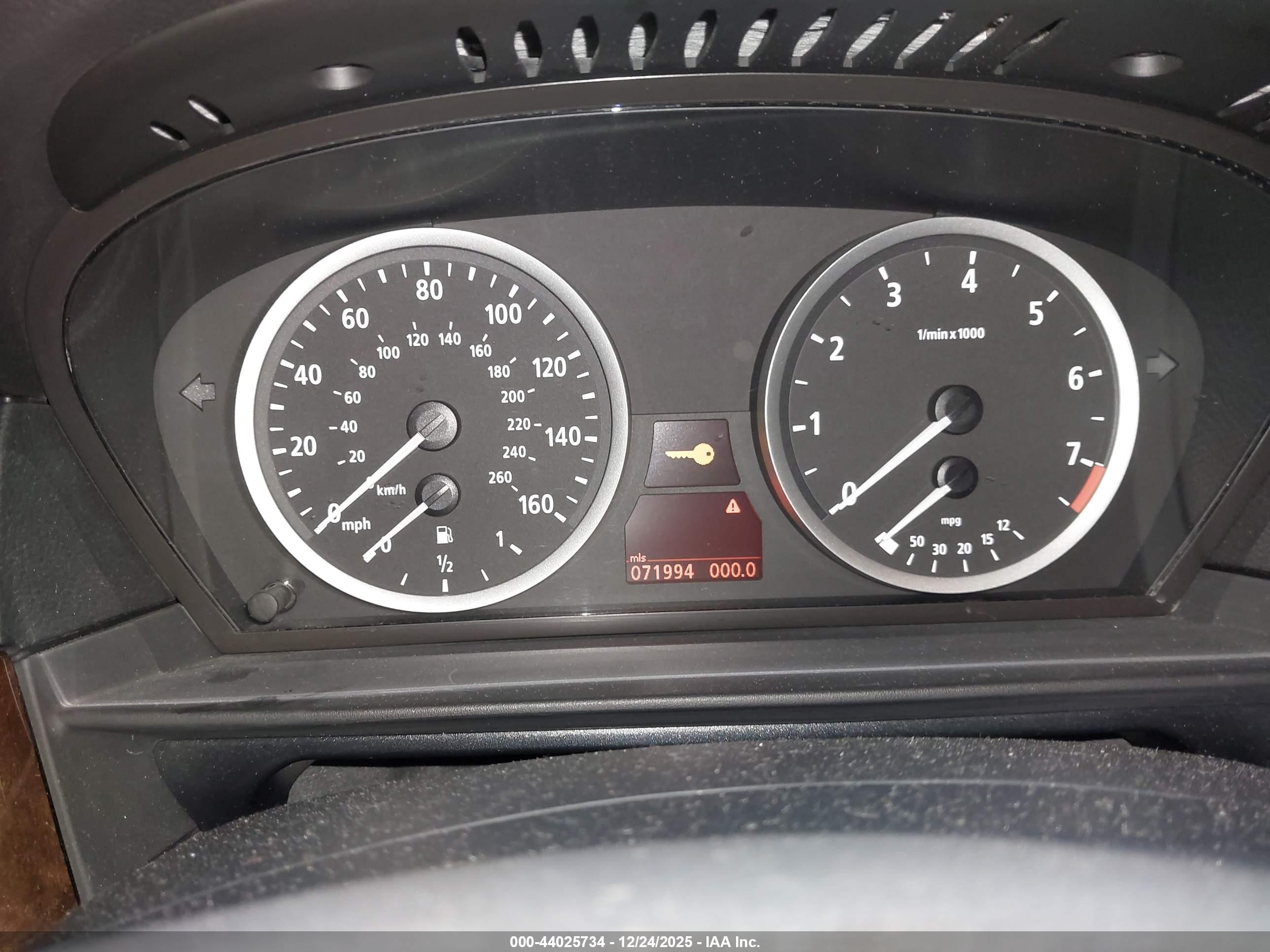 BMW 530I image 7