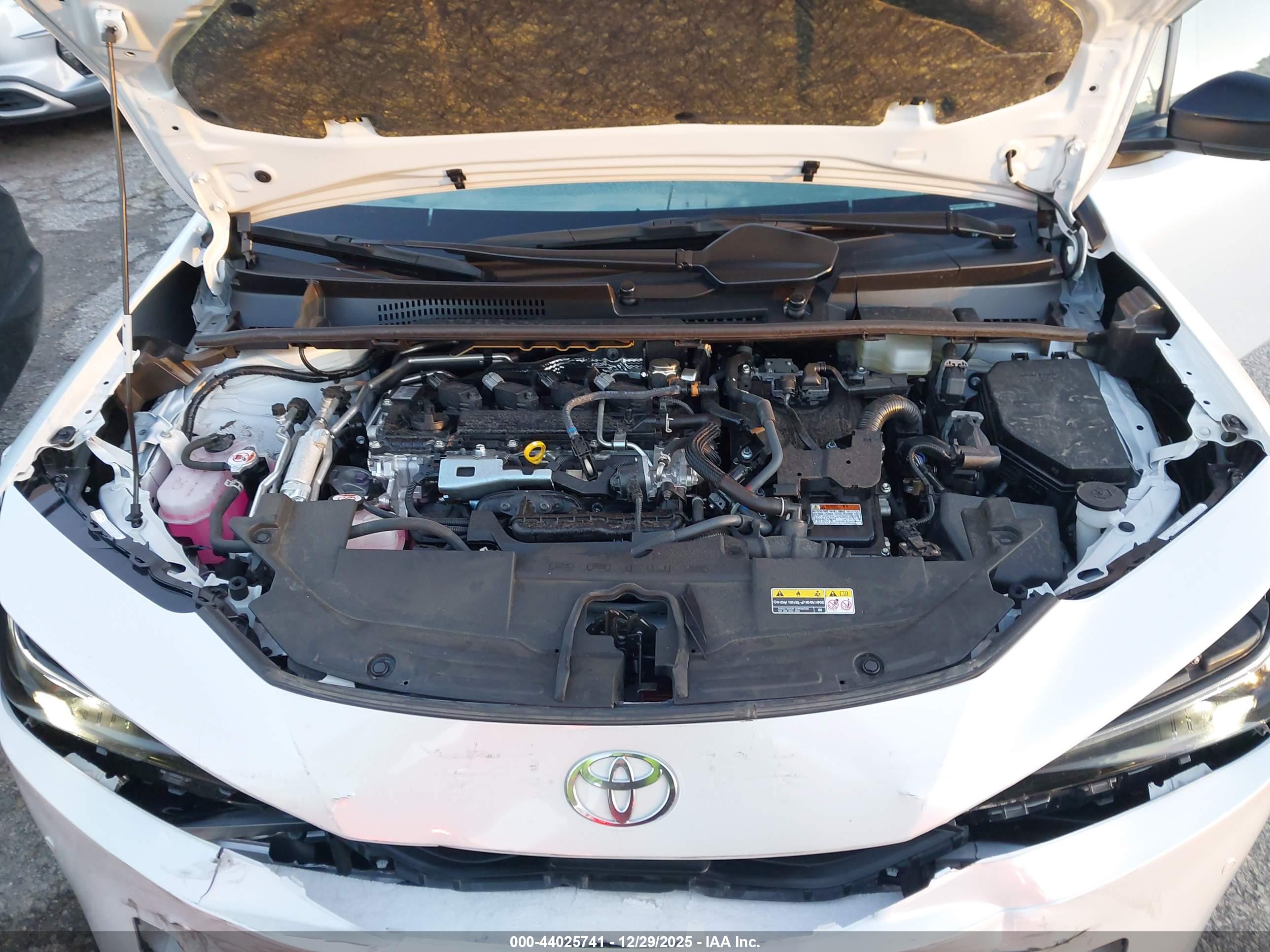 TOYOTA PRIUS image 10