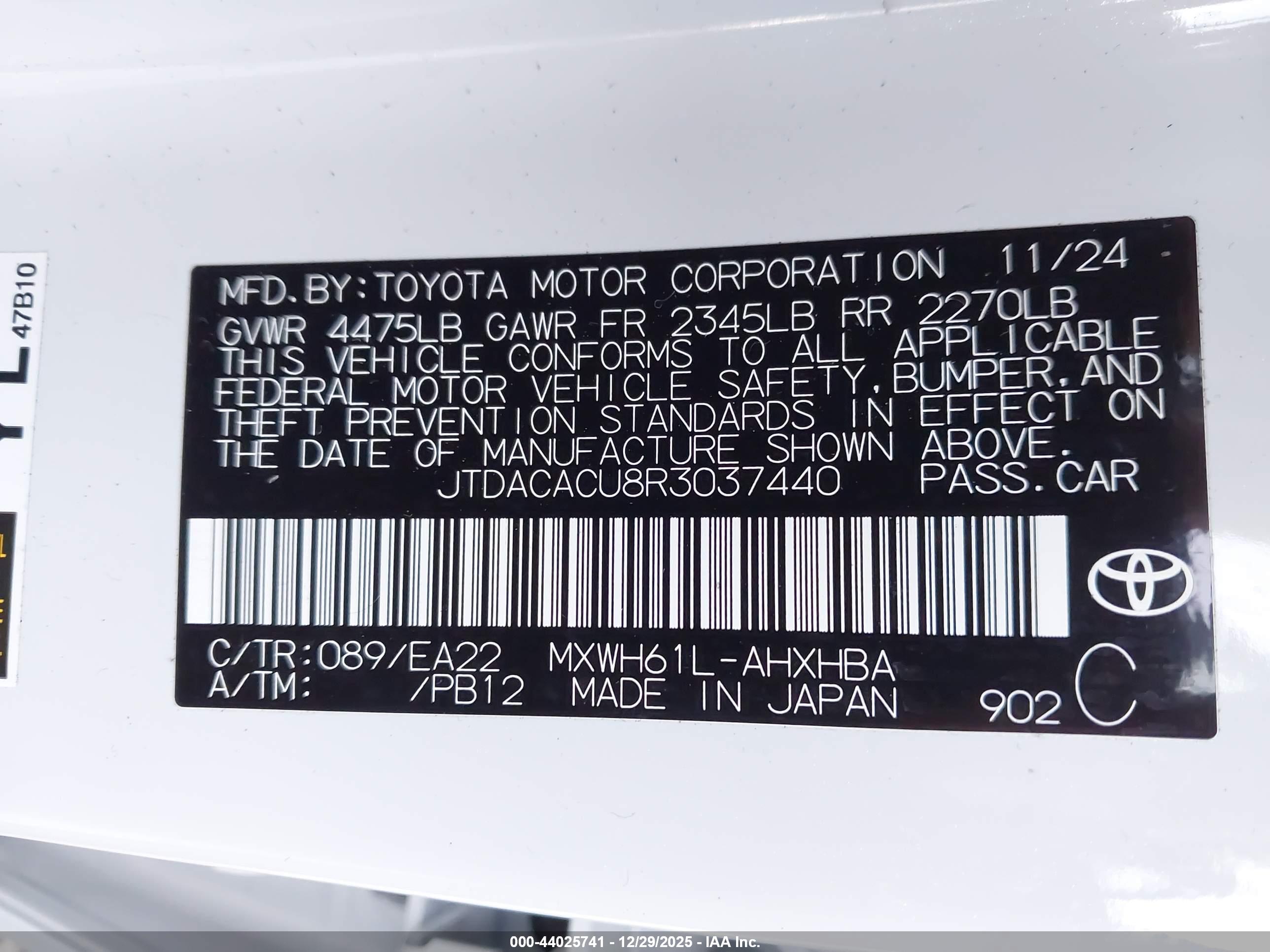 TOYOTA PRIUS image 9