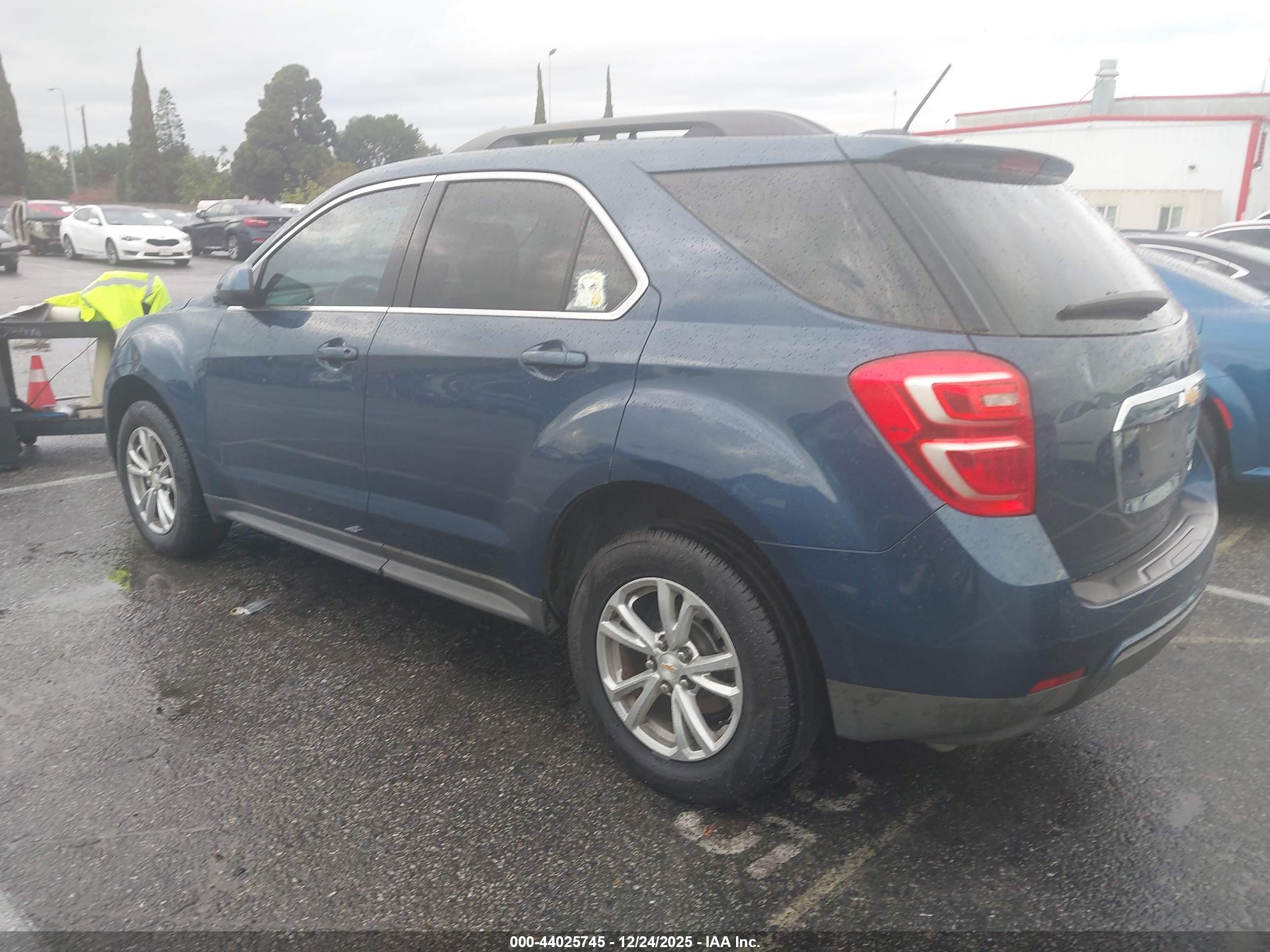 CHEVROLET EQUINOX image 3