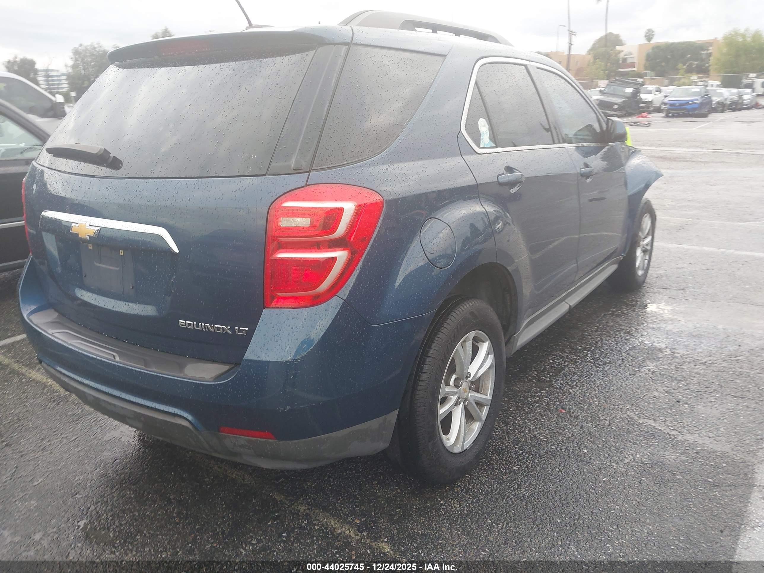 CHEVROLET EQUINOX image 4