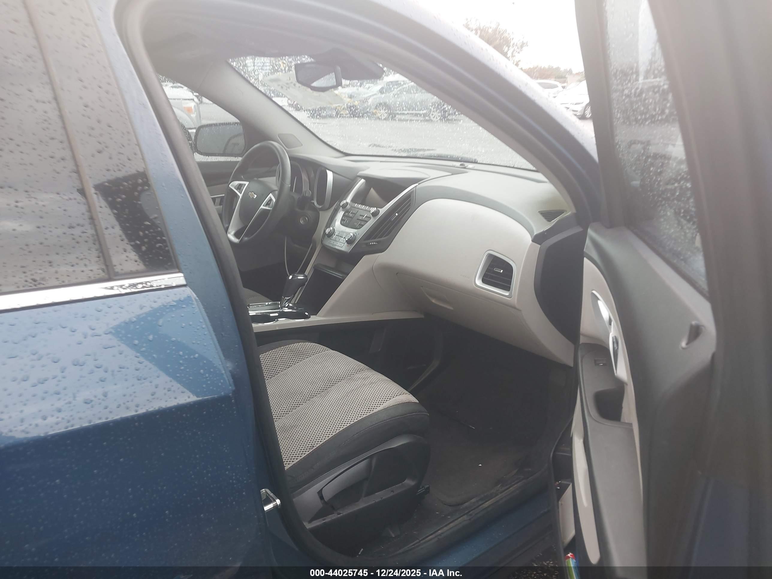 CHEVROLET EQUINOX image 5