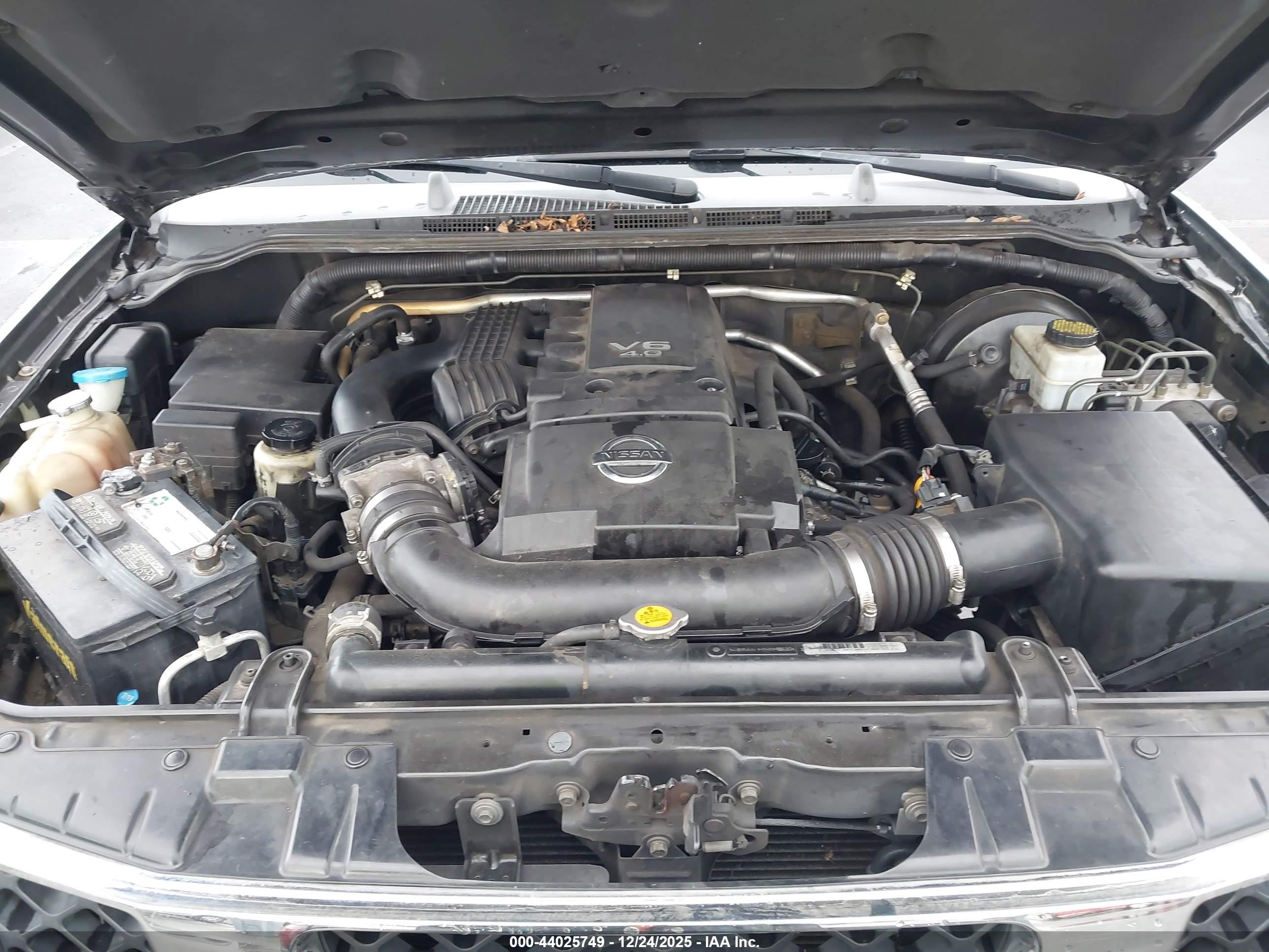 NISSAN PATHFINDER image 10