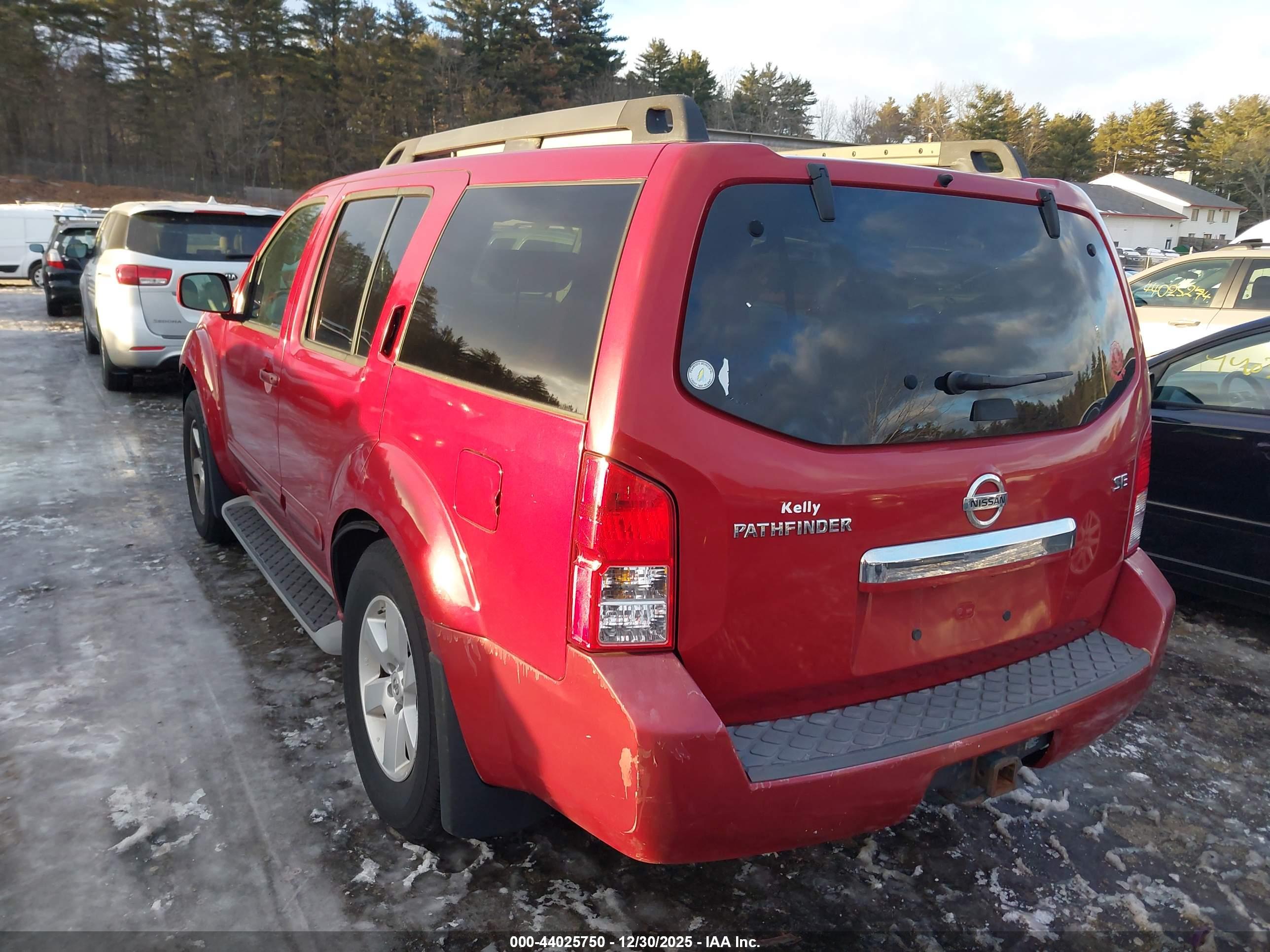 NISSAN PATHFINDER image 3