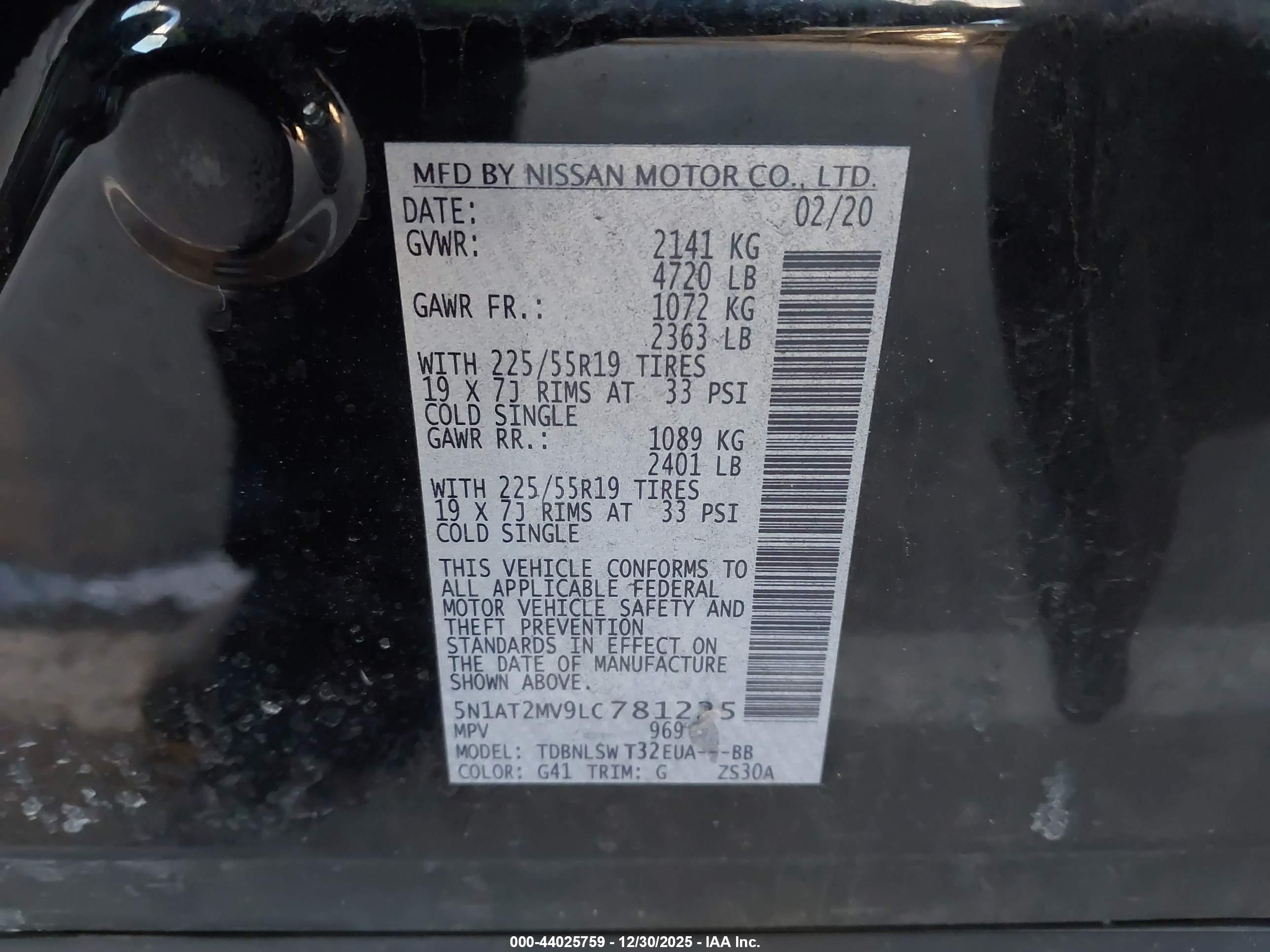NISSAN ROGUE image 9